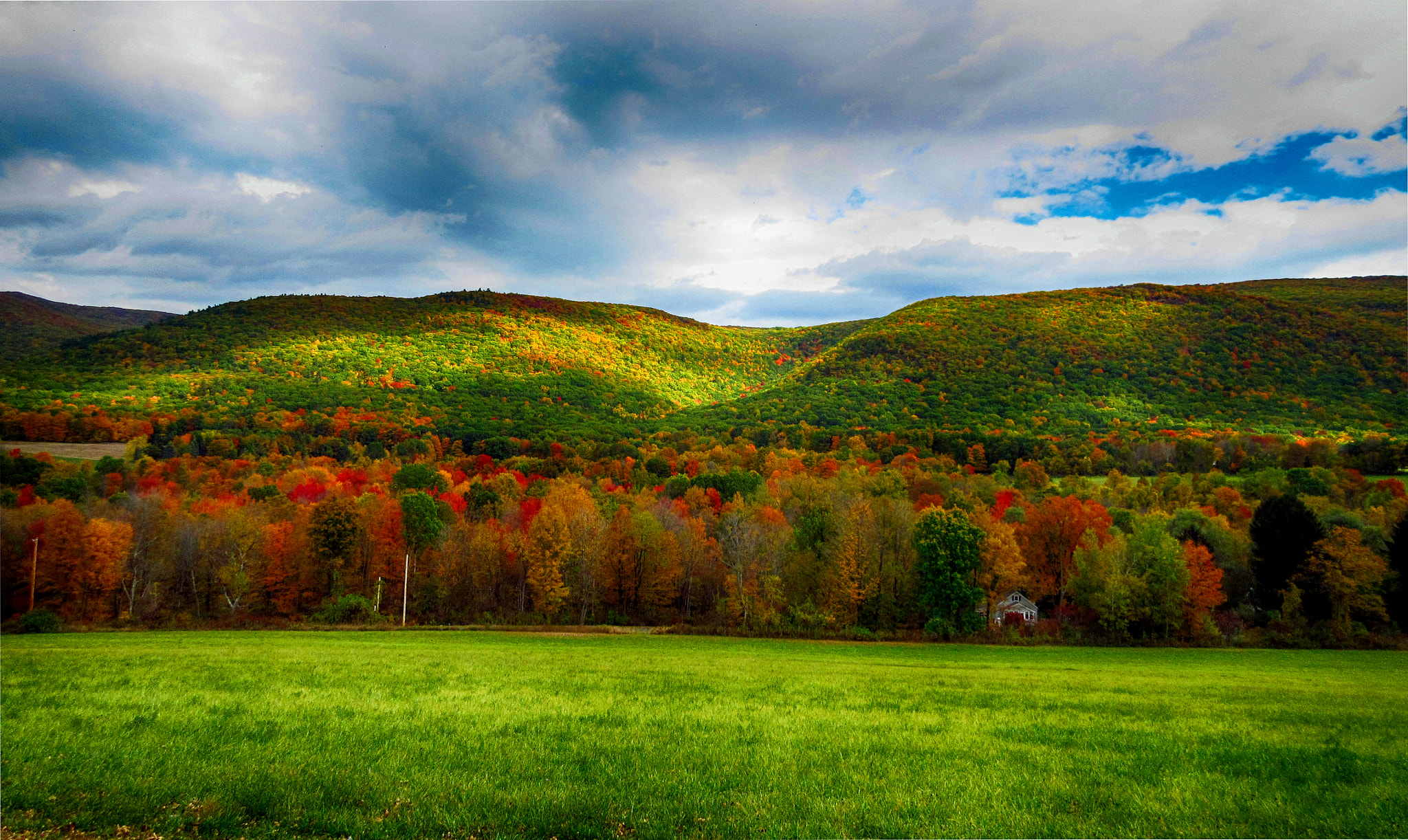 Canon PowerShot ELPH 340 HS (IXUS 265 HS / IXY 630) sample photo. Southern berkshires photography