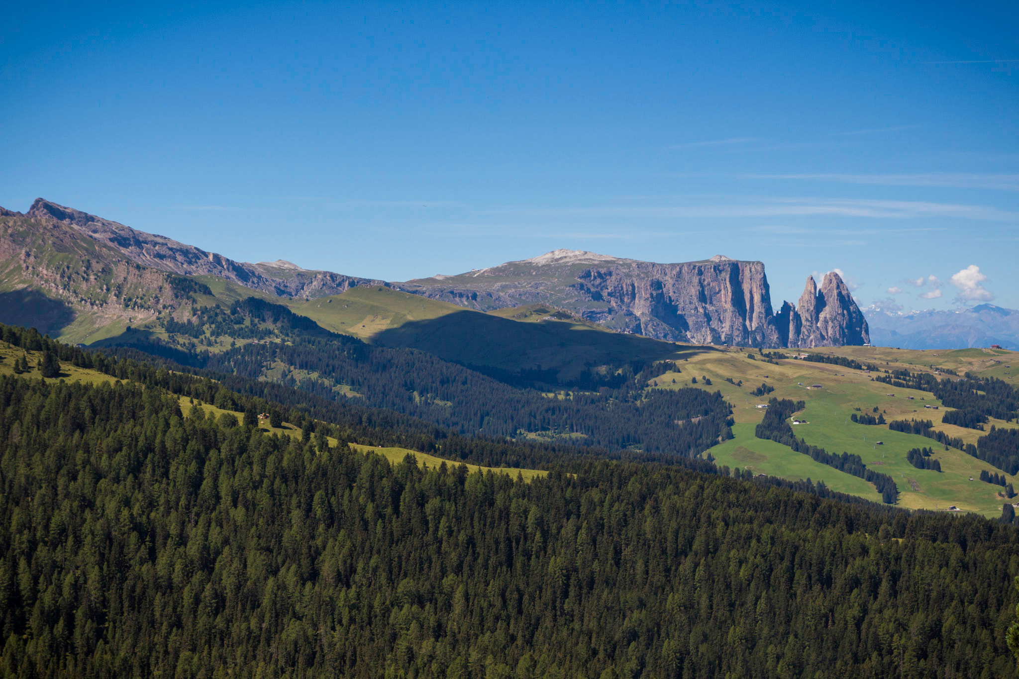 Tamron SP AF 17-50mm F2.8 XR Di II LD Aspherical (IF) sample photo. Sciliar and punta santner photography