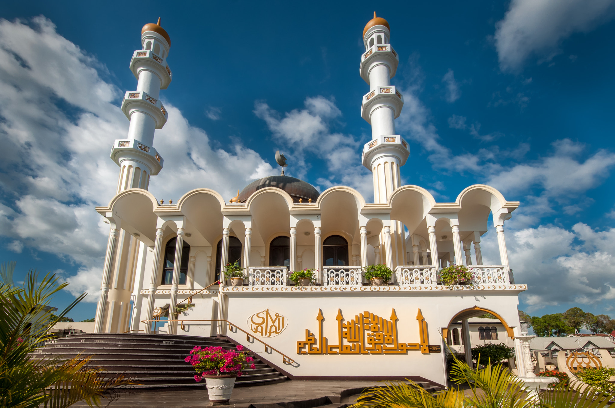 Samyang 14mm F2.8 ED AS IF UMC sample photo. Grand mosquée of paramaribo photography