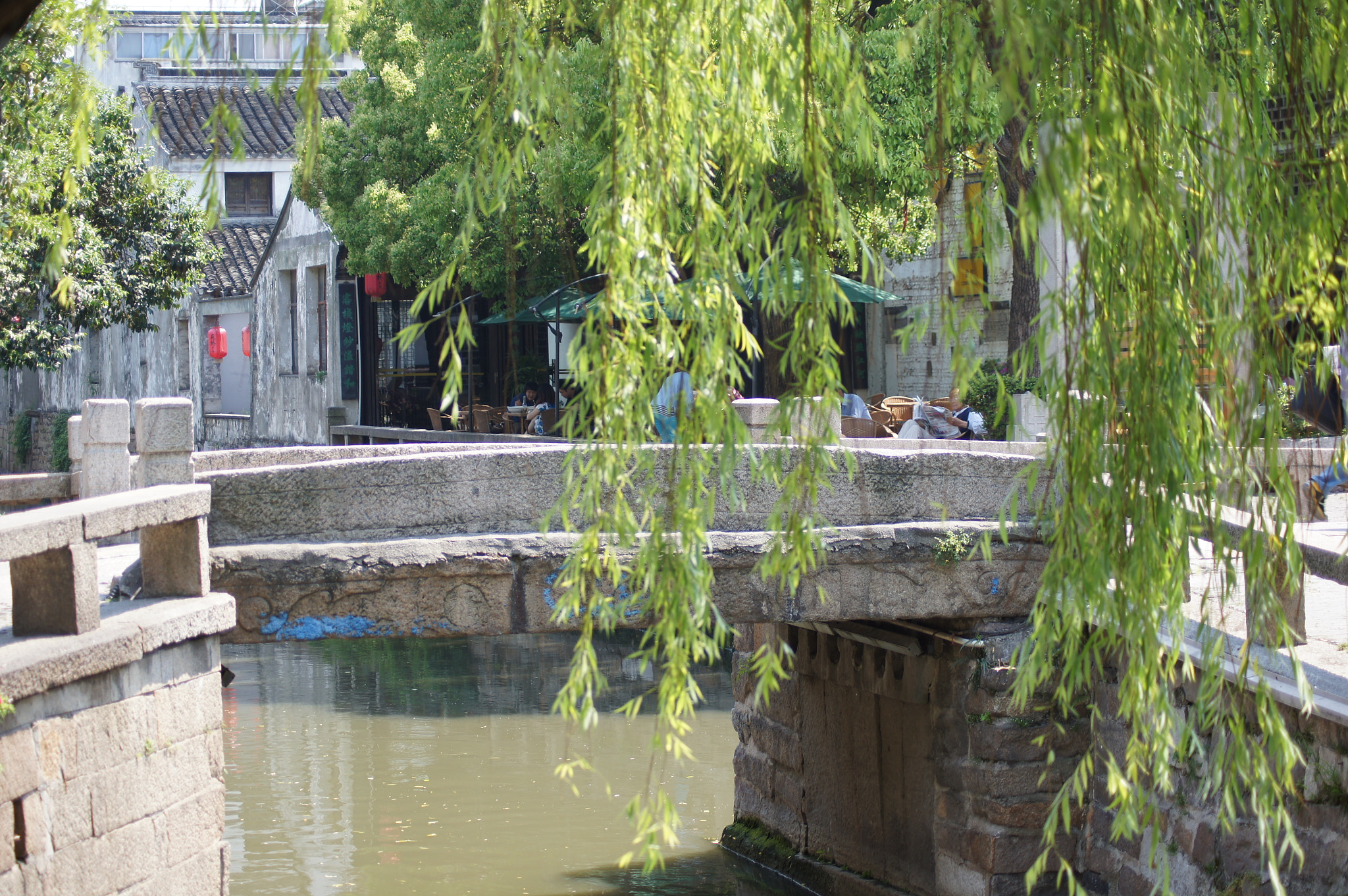 Sony SLT-A55 (SLT-A55V) + Sony DT 55-200mm F4-5.6 SAM sample photo. Famous city famous road photography