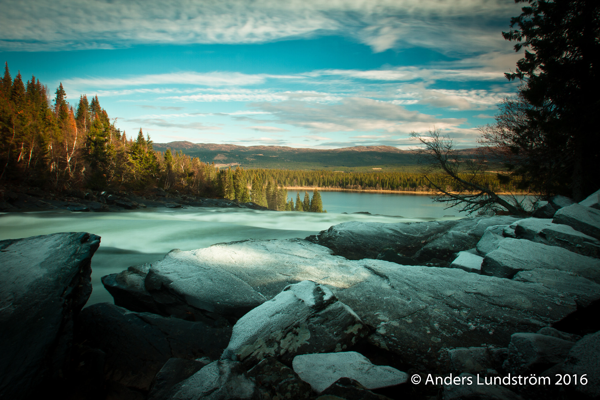 Canon EOS 7D + Canon EF 16-35mm F2.8L USM sample photo. Tännforsen med utsikt över nordhallen! photography