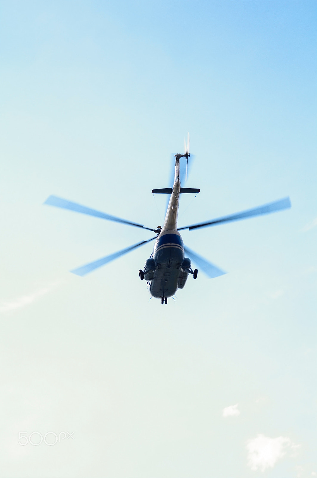 smc PENTAX-DA L 50-200mm F4-5.6 ED sample photo. Helicopter in the sky,close up of a  in flight in russia photography