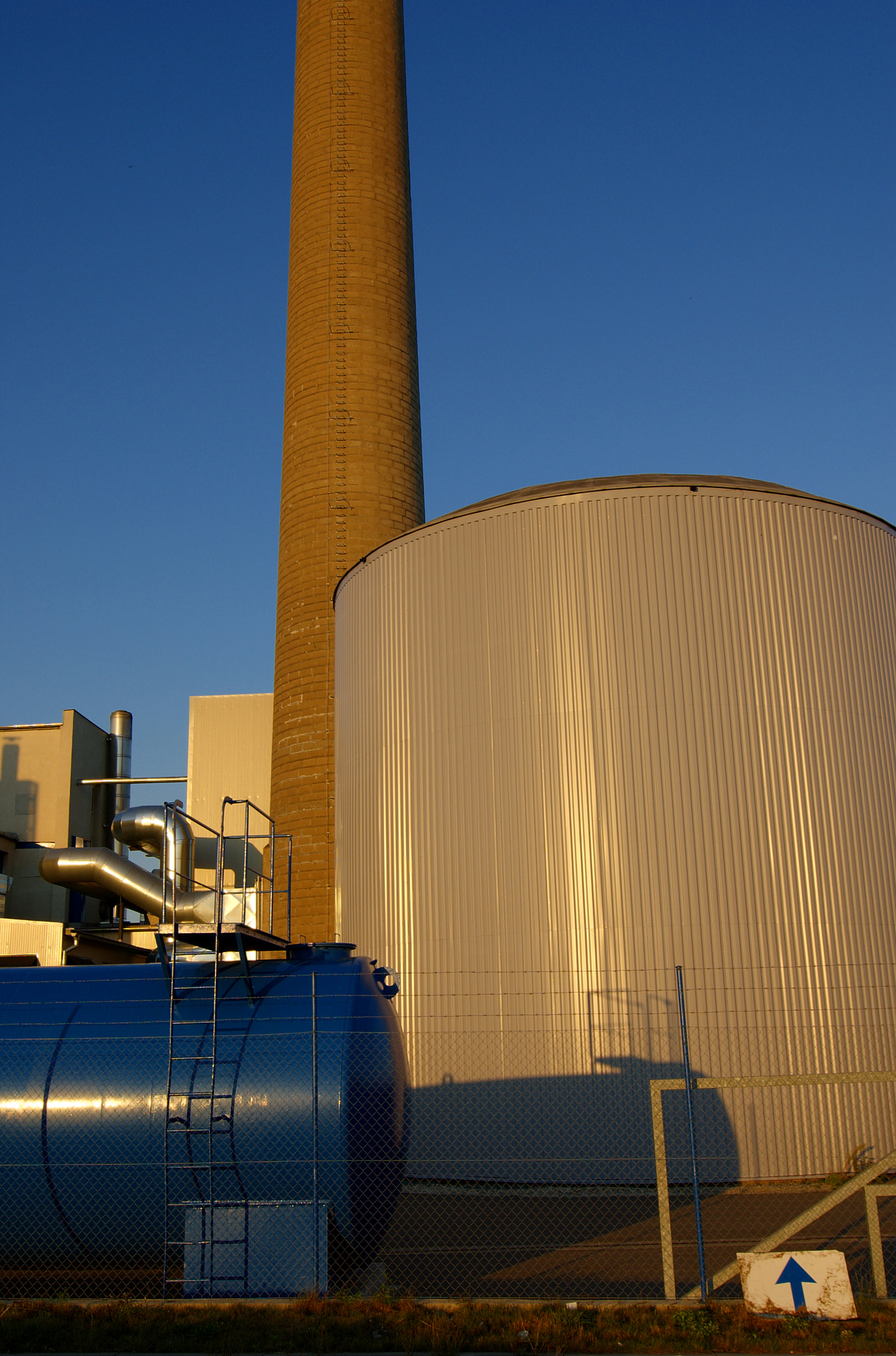 Nikon D50 sample photo. Industrial photography