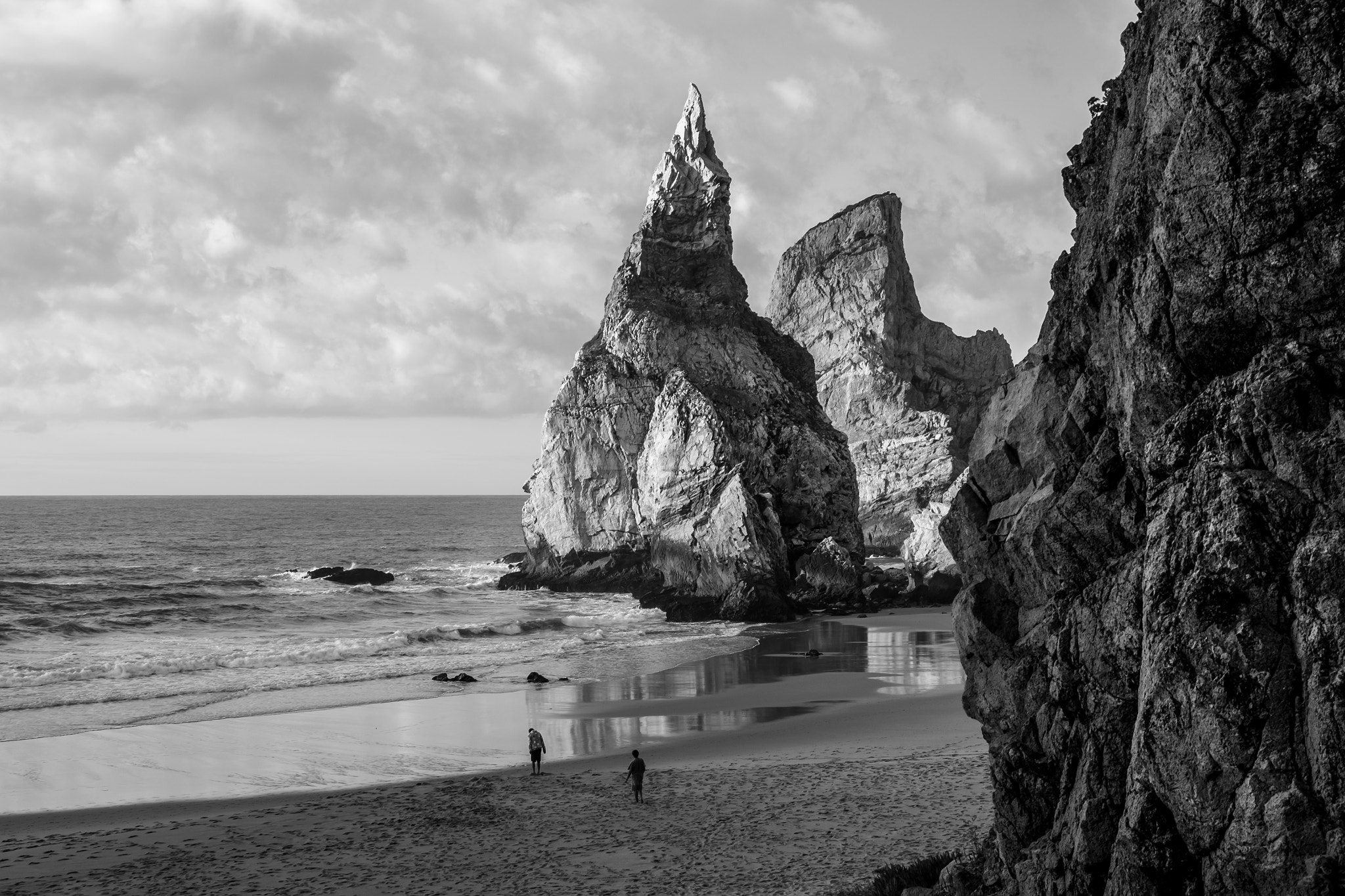 Fujifilm XC 16-50mm F3.5-5.6 OIS II sample photo. There's always someone... photography