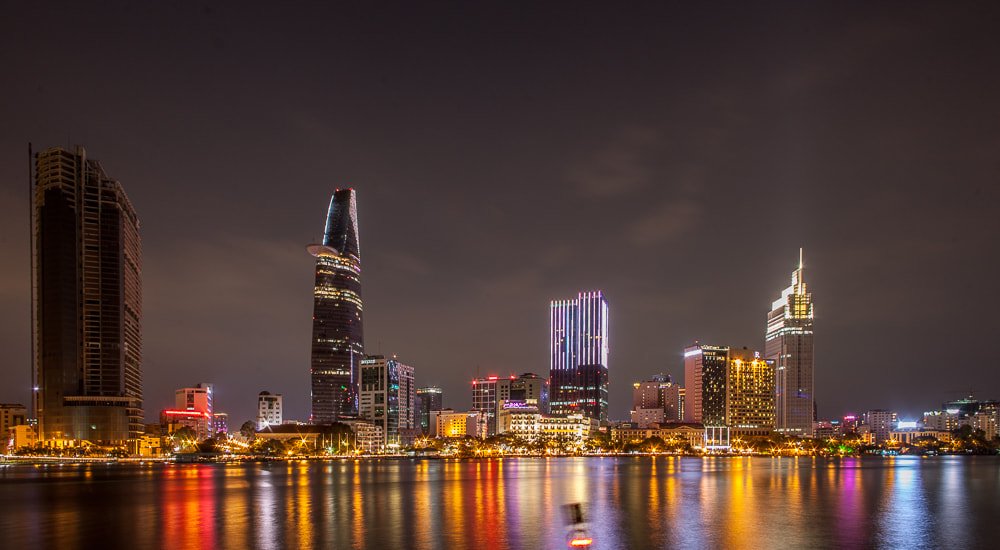 Canon EF 20mm F2.8 USM sample photo. Saigon dec(of ) photography
