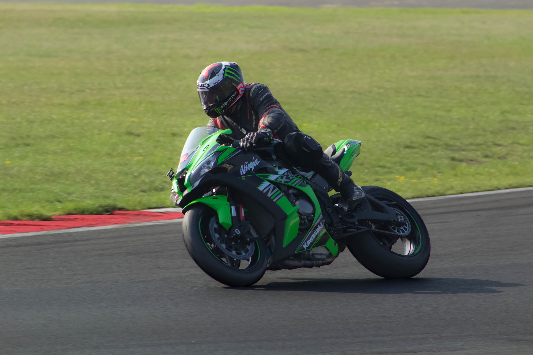 Canon EF 75-300mm f/4-5.6 USM sample photo. Keith johnson - snetterton 300 photography