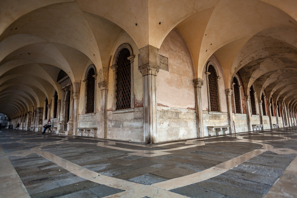 Canon EF 20mm F2.8 USM sample photo. Venice photography