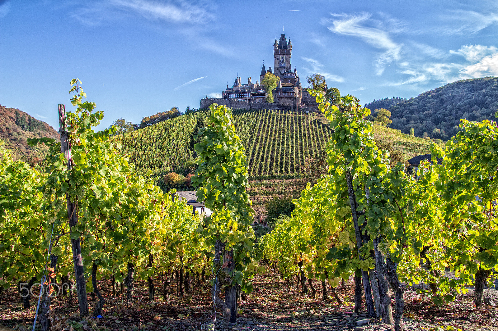 Sigma 17-70mm F2.8-4 DC Macro OS HSM sample photo. Der goldene oktober an der reichsburg cochem photography
