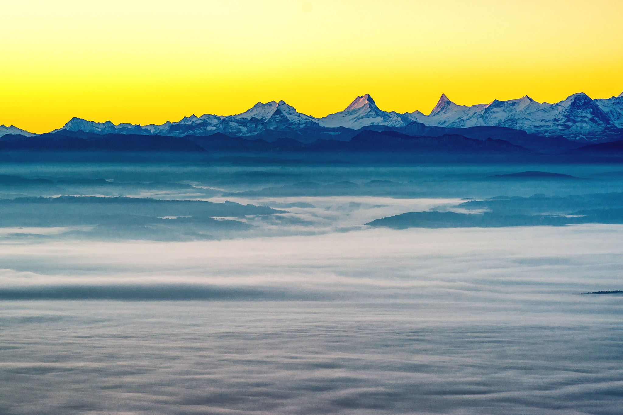Sony Sonnar T* 135mm F1.8 ZA sample photo. Swiss alps sunrise, switzerland photography
