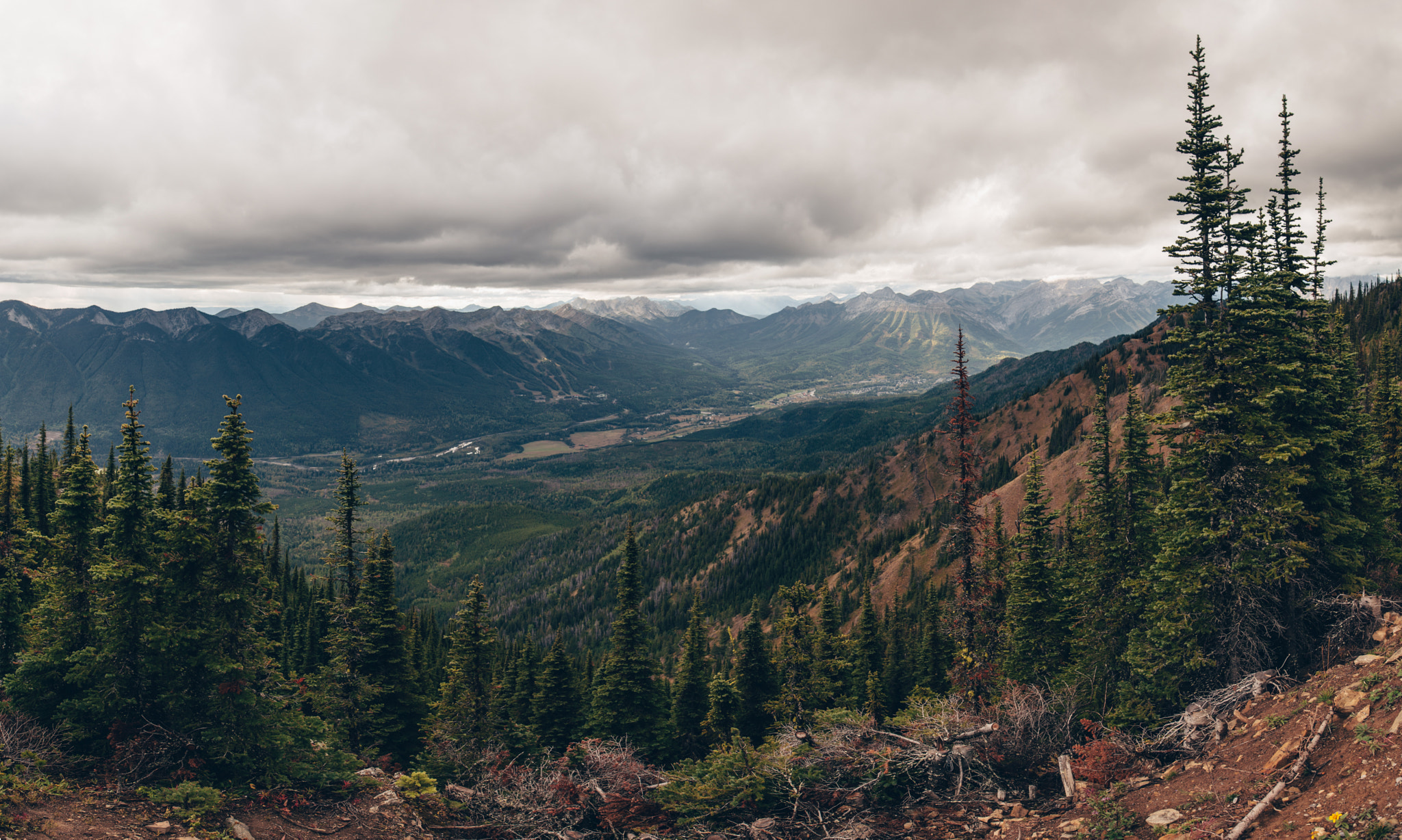 Canon EOS 6D + Sigma 20mm F1.4 DG HSM Art sample photo. Mountain top view photography