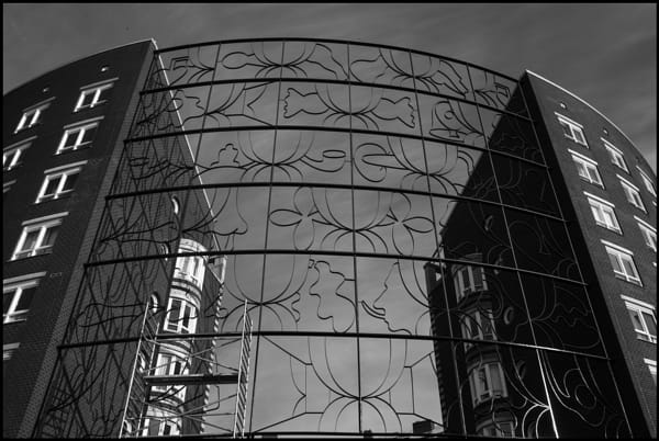 ZEISS Distagon T* 28mm F2 sample photos - ExploreCams ZEISS Distagon T* 28mm F2 sample photos - ExploreCams