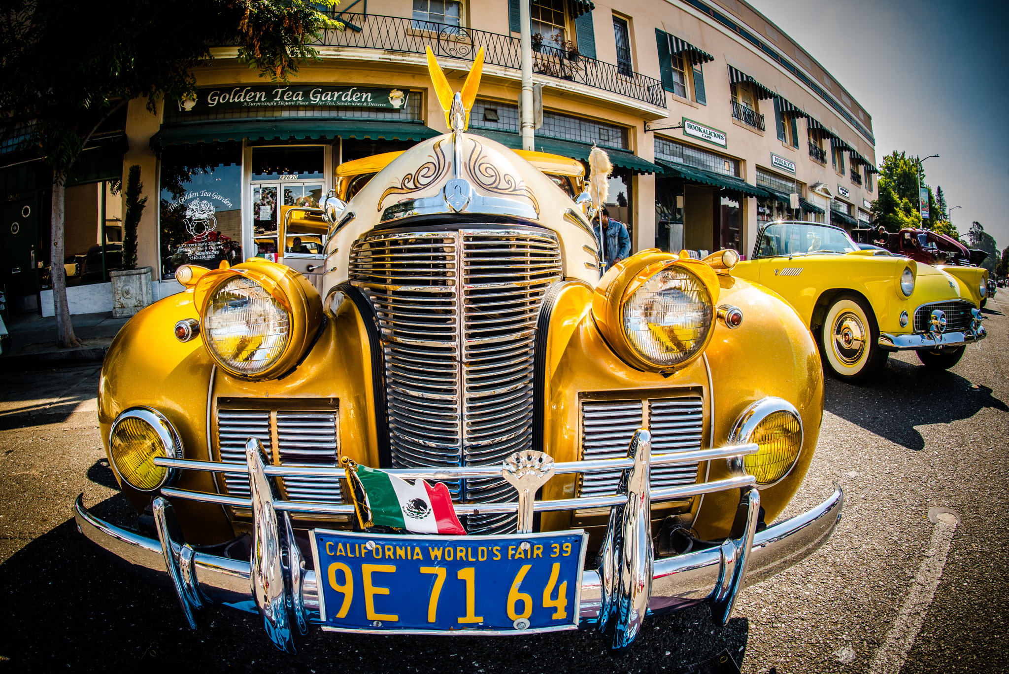 Nikon D800 + Nikon AF Fisheye-Nikkor 16mm F2.8D sample photo. Vintage car show photography