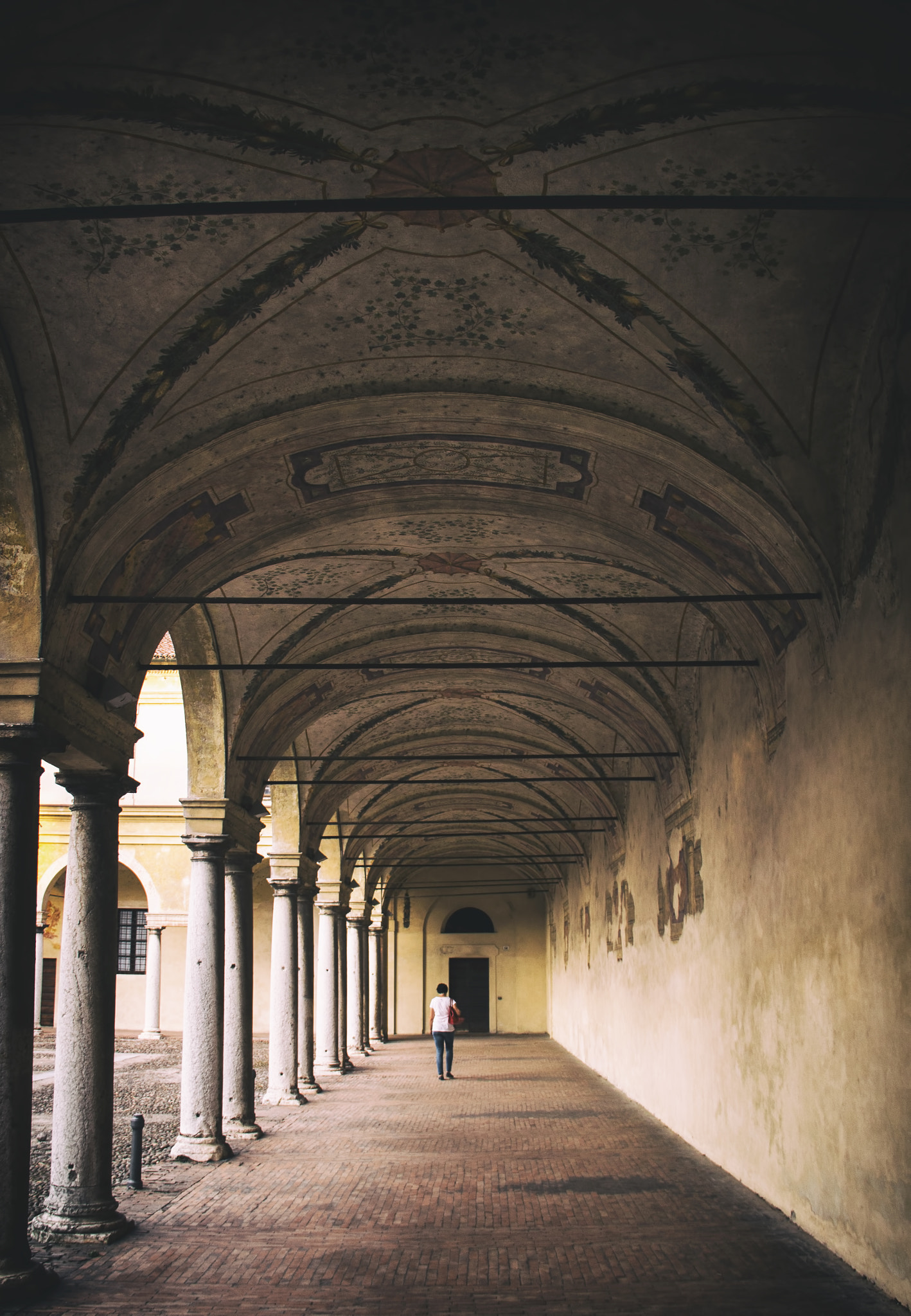 Canon EOS 100D (EOS Rebel SL1 / EOS Kiss X7) sample photo. Architectural design from verona photography
