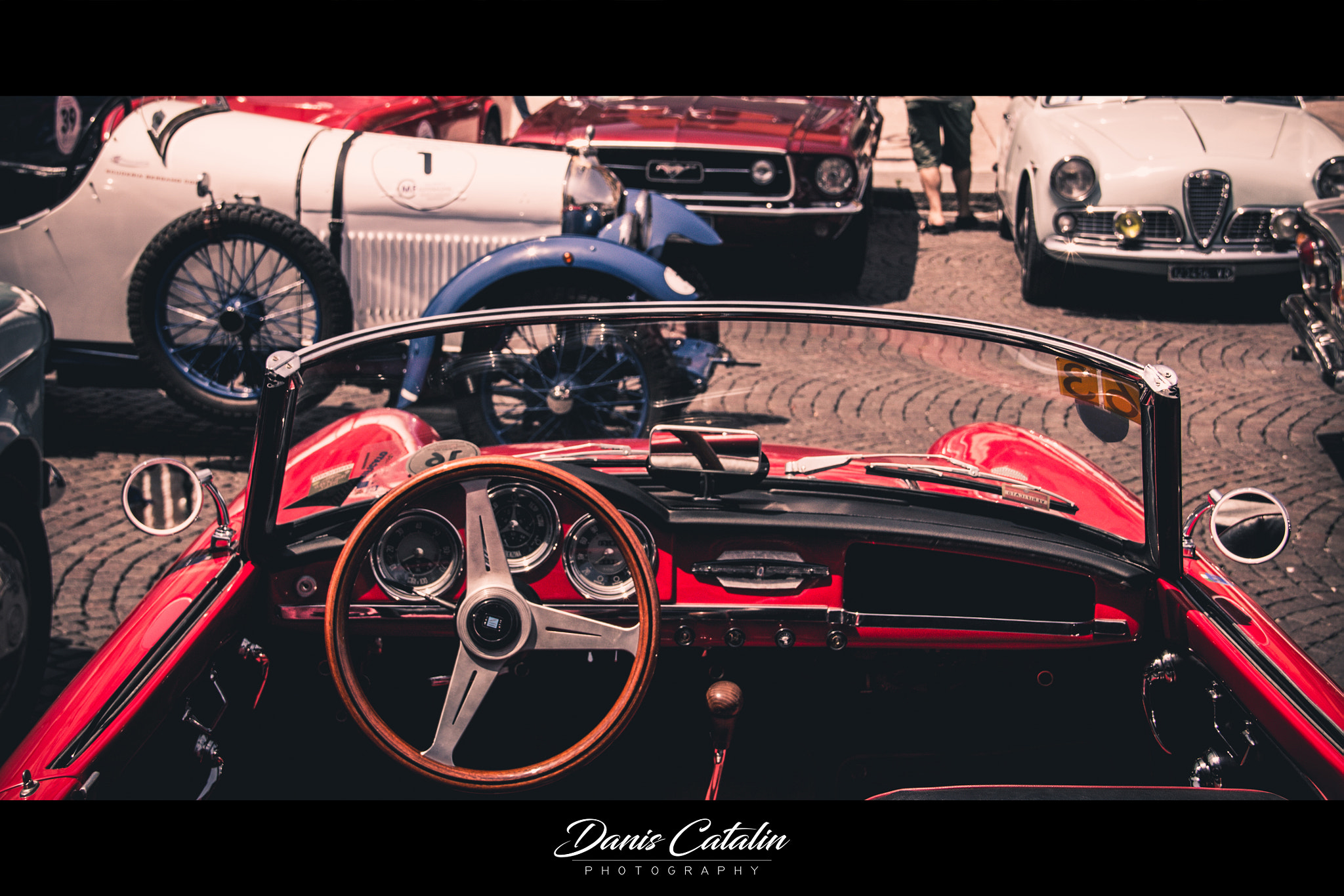 Canon EOS 100D (EOS Rebel SL1 / EOS Kiss X7) sample photo. Vintage italian carexpo photography