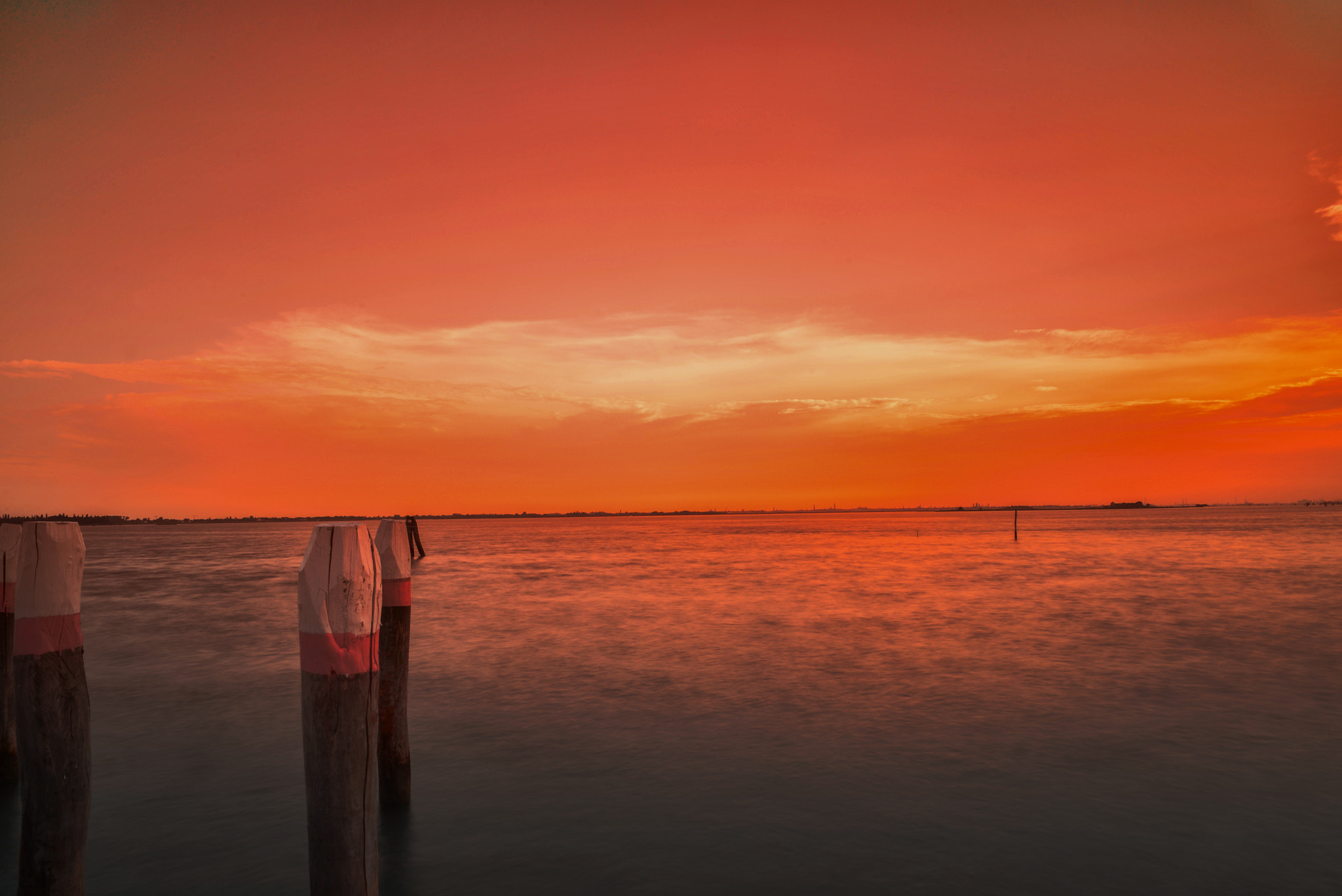 Nikon D800 + Nikon AF Nikkor 20mm F2.8D sample photo. Tramonto burano,venezia photography
