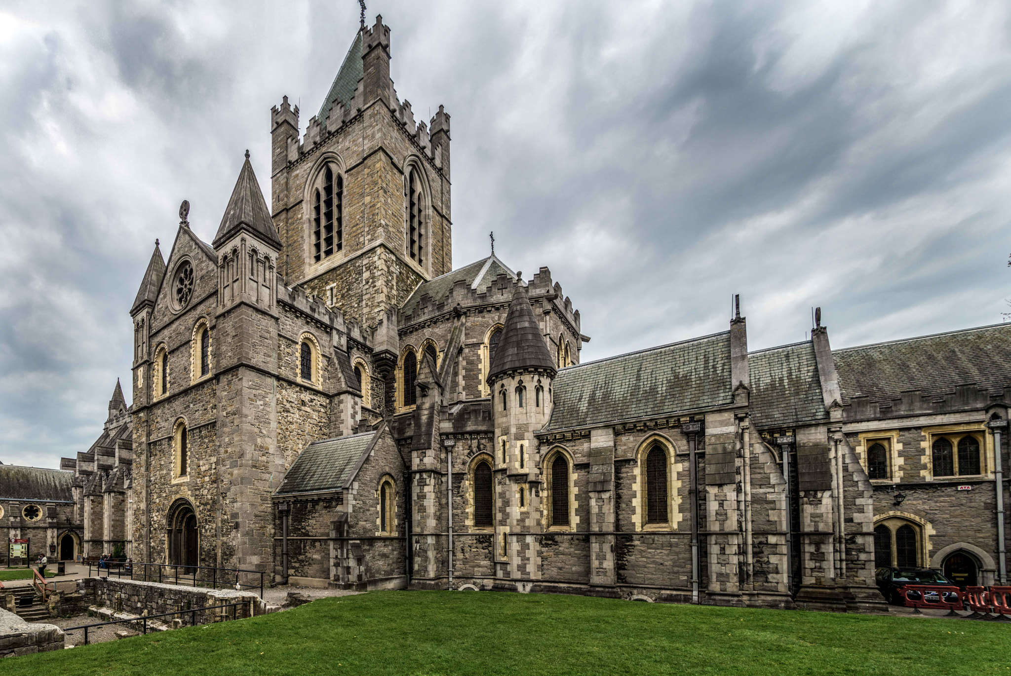 Sony DT 16-105mm F3.5-5.6 sample photo. The church photography