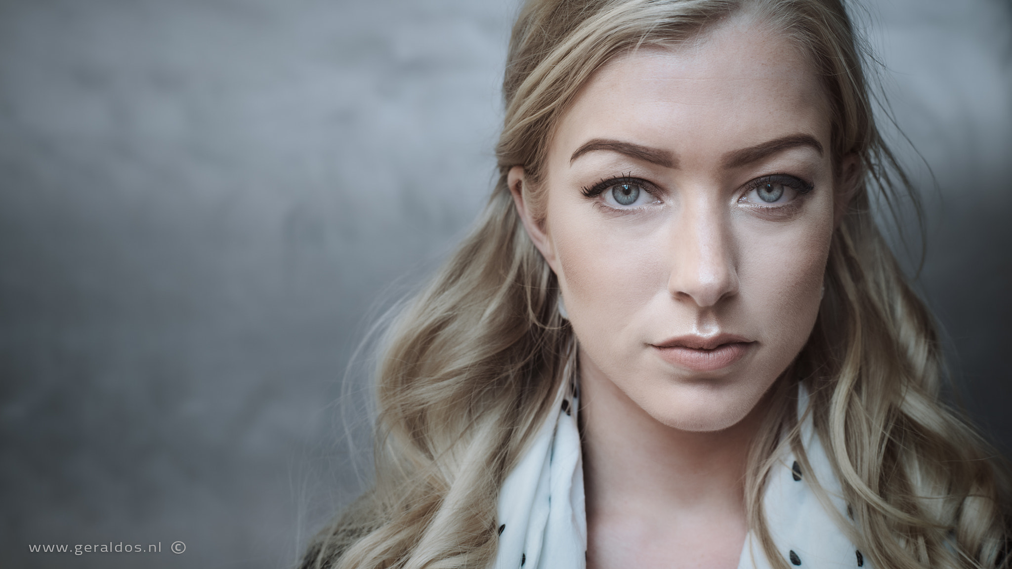 ZEISS Planar T* 50mm F1.4 sample photo. A stranger - groningen photography