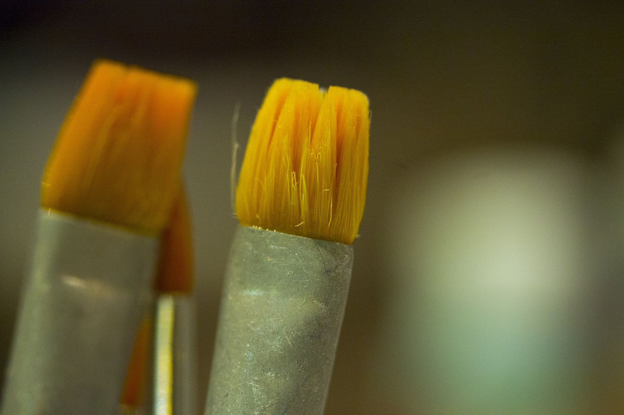 Canon EF-S 60mm F2.8 Macro USM sample photo. Brushes for painting ceramics photography