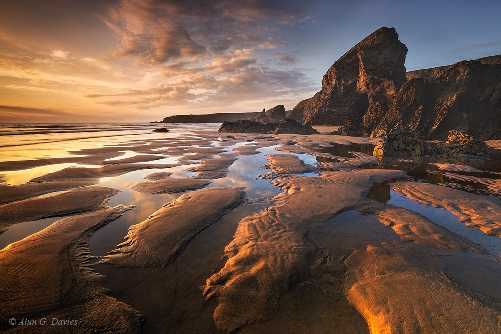 Canon EOS 5DS + Canon EF 16-35mm F4L IS USM sample photo. Bedruthan steps at carnewas photography