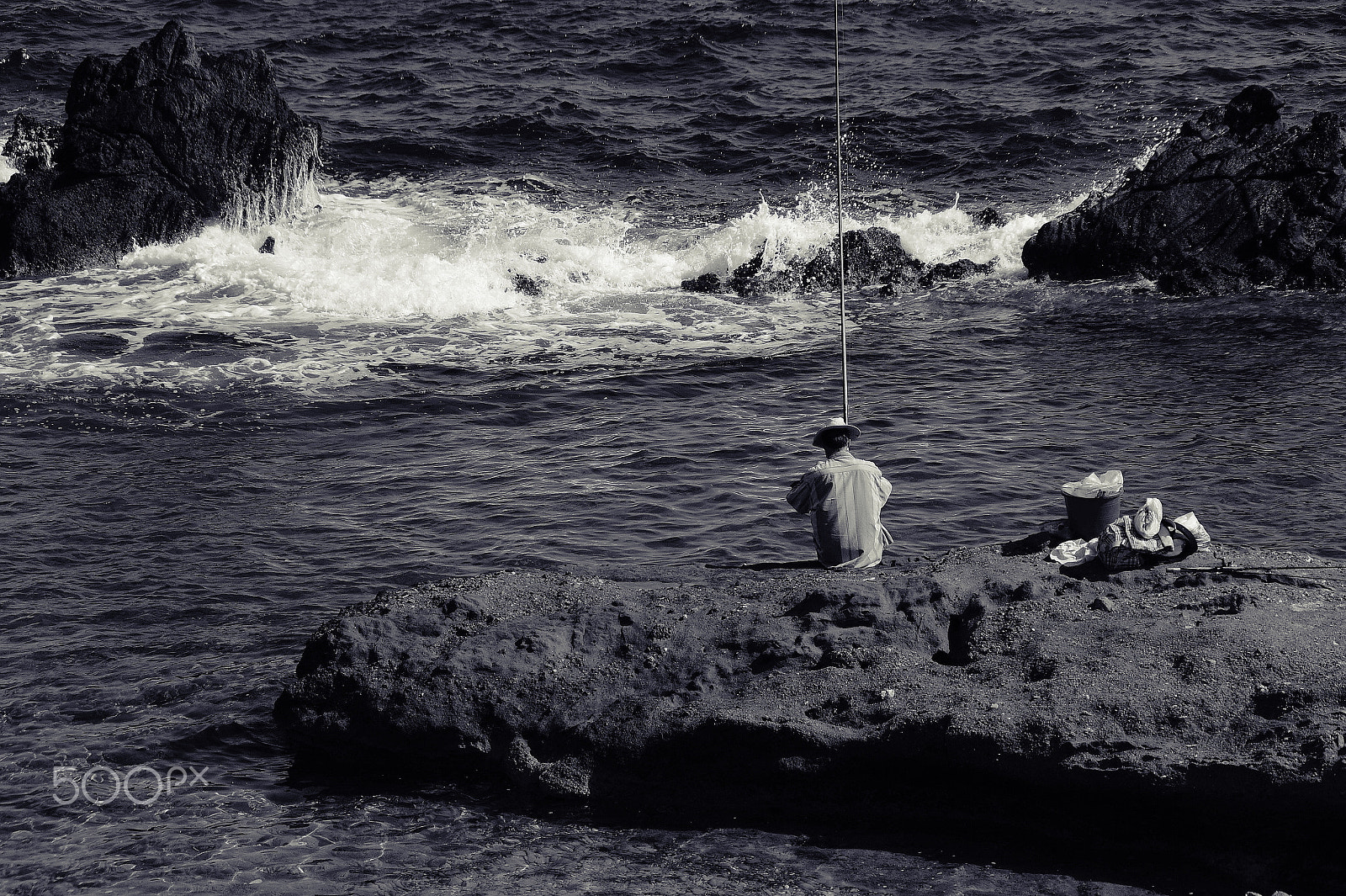 Sony DT 18-200mm F3.5-6.3 sample photo. The fisherman and the sea ... photography