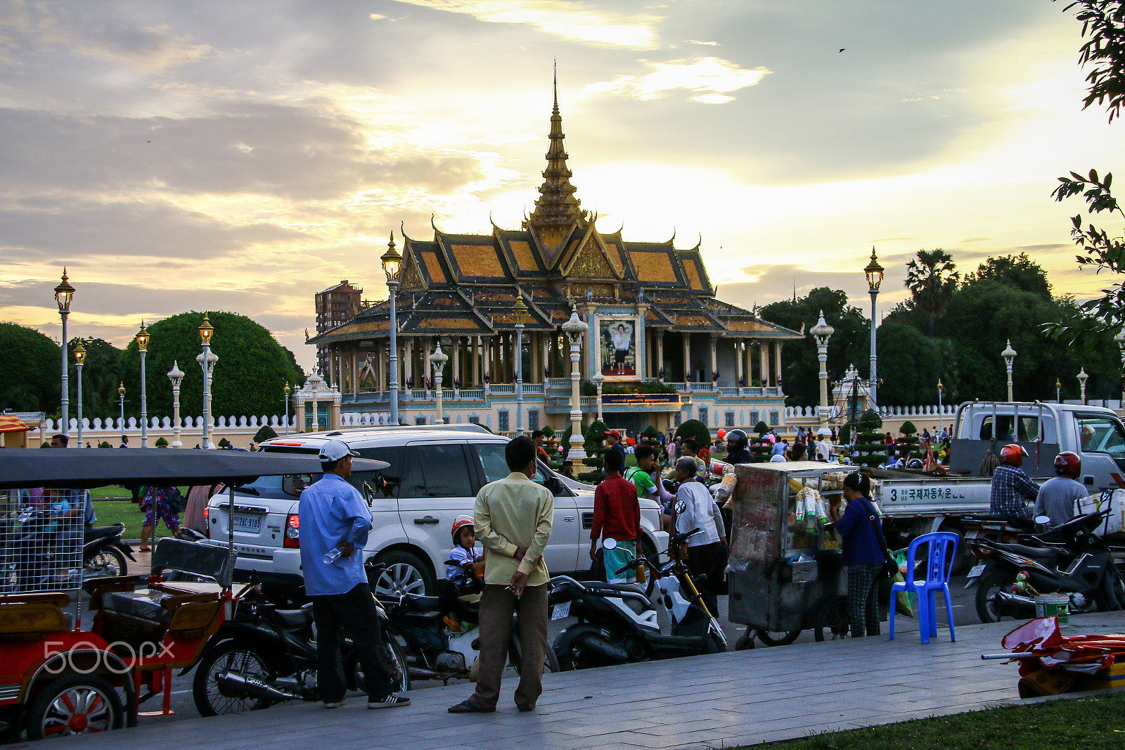 Sigma 18-200mm f/3.5-6.3 DC OS sample photo. Phnom penh- cambodia photography