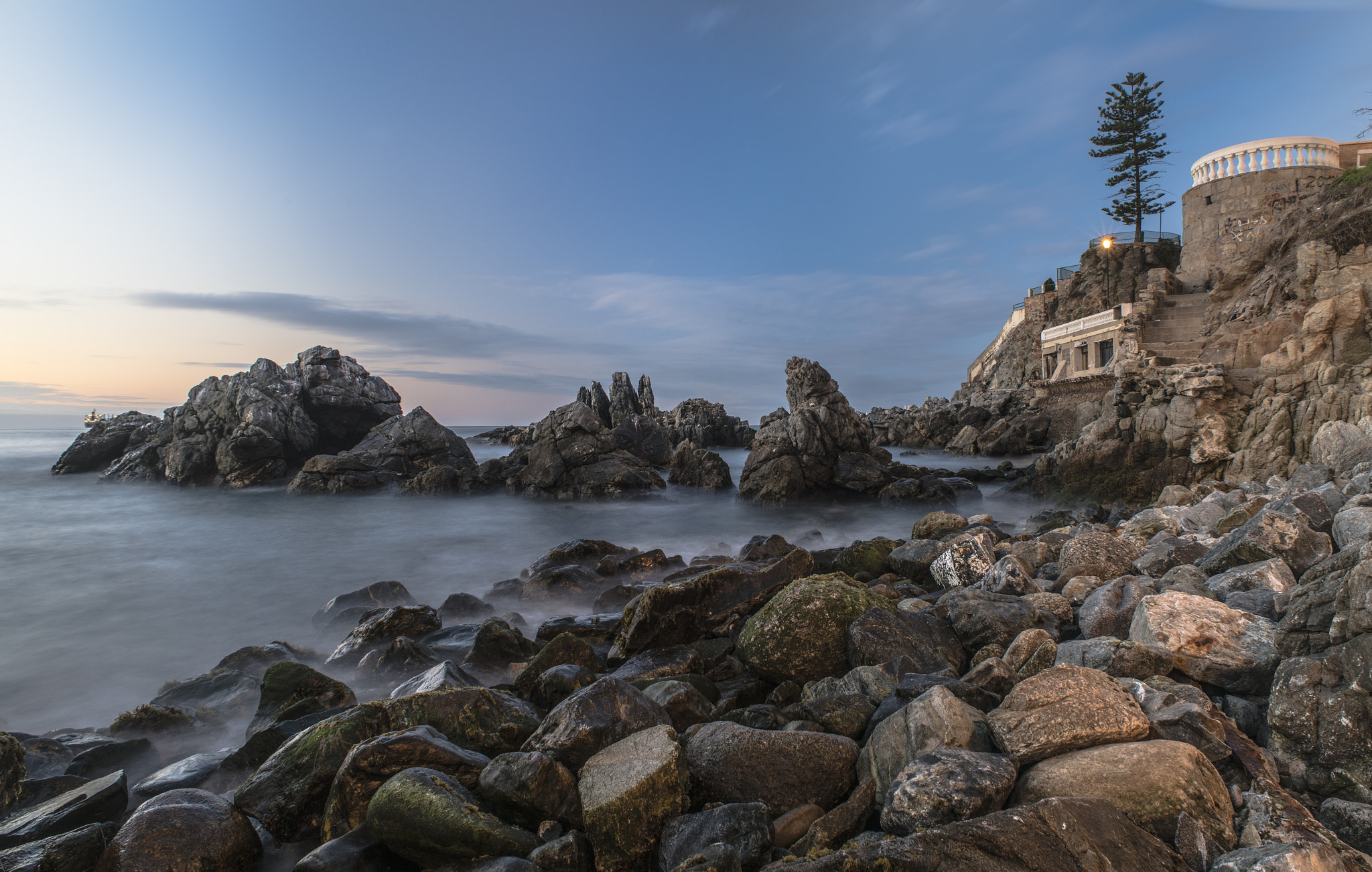 Nikon D810 + AF Nikkor 20mm f/2.8 sample photo. Viña del mar photography