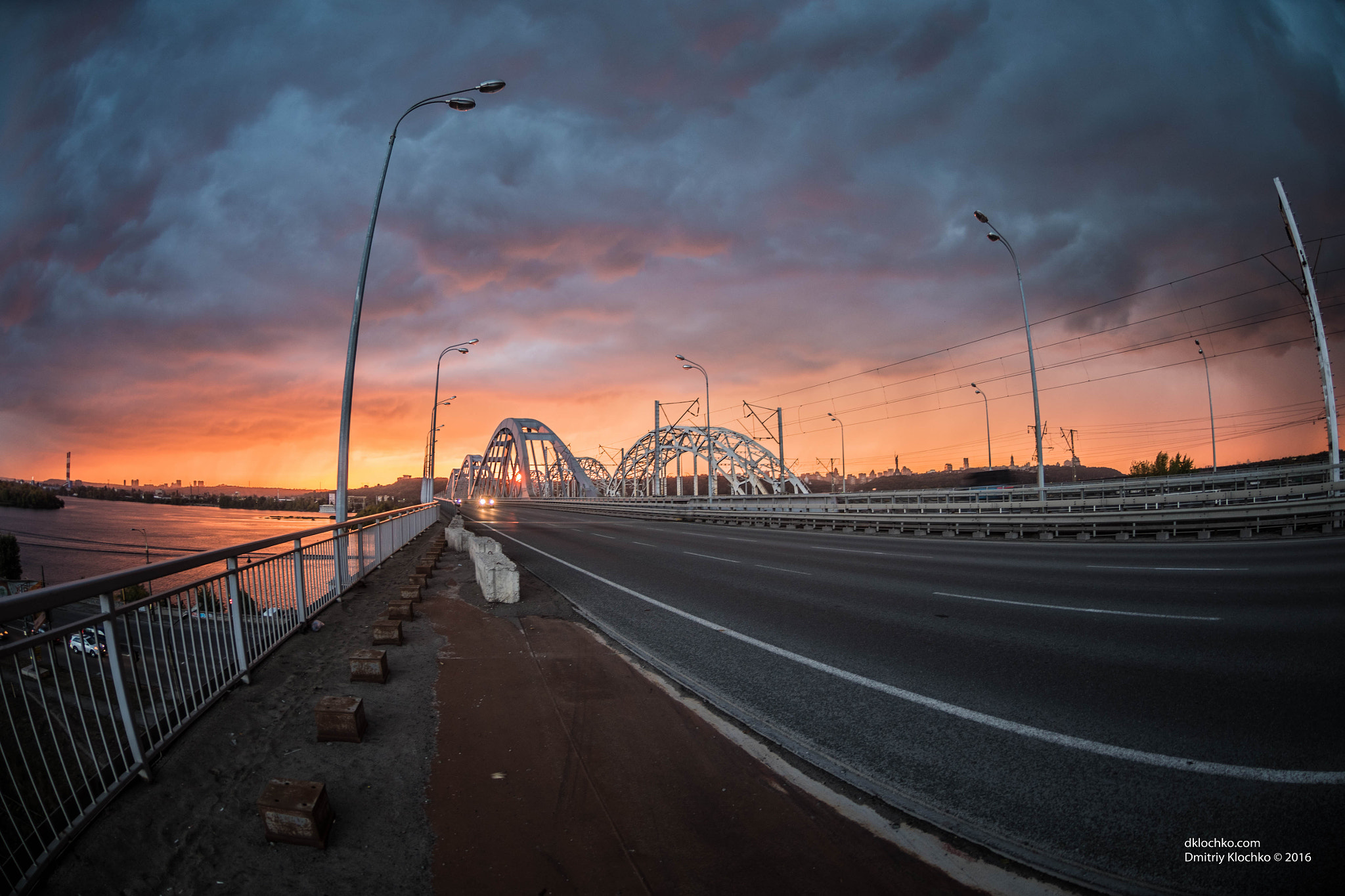 Nikon AF DX Fisheye-Nikkor 10.5mm F2.8G ED sample photo. Sunset photography