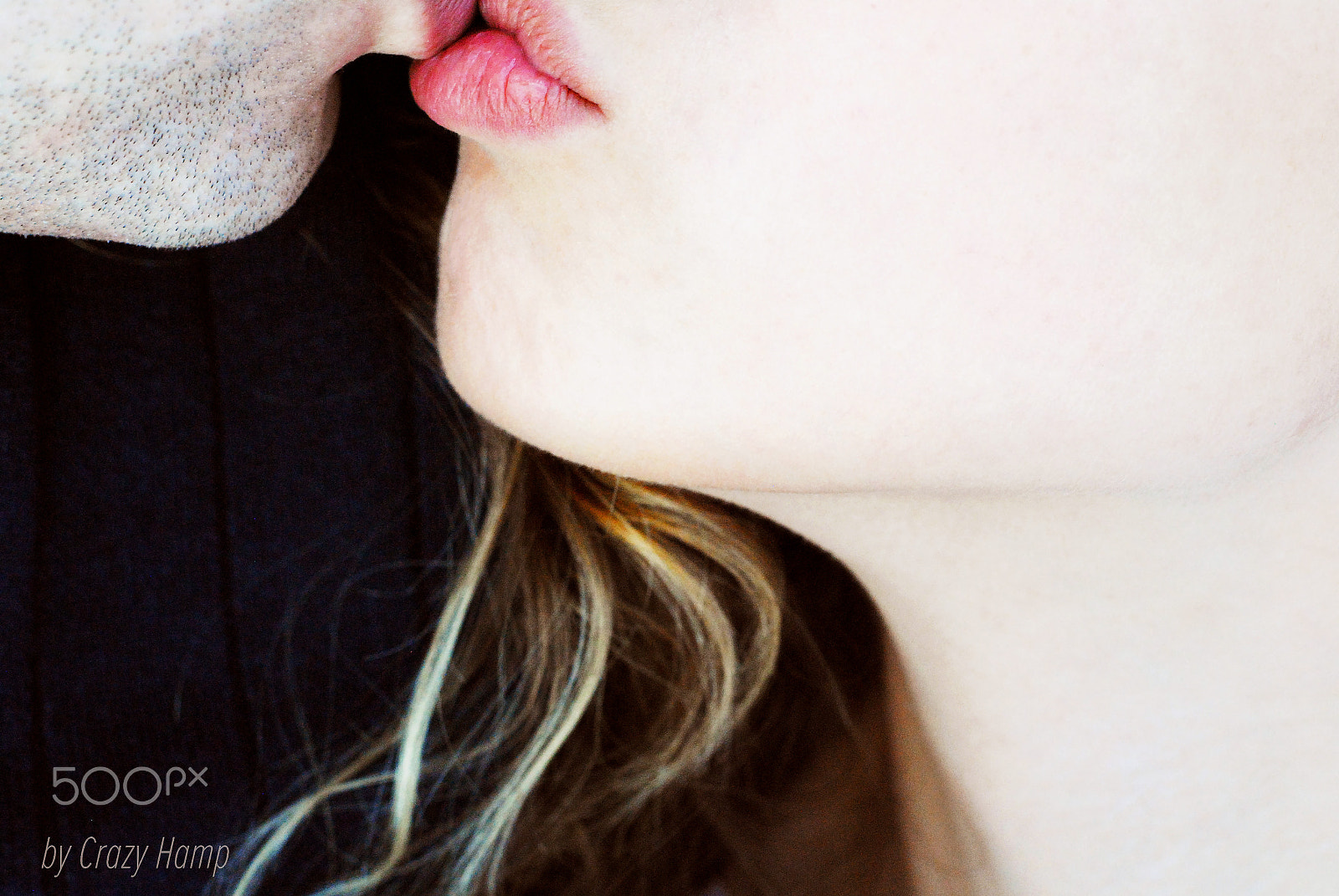 Nikon D3000 + Nikon AF Nikkor 50mm F1.8D sample photo. Kiss my lips photography