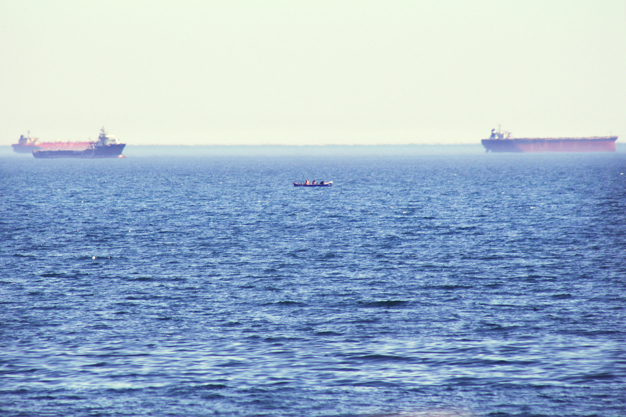 Canon EF 75-300mm f/4-5.6 USM sample photo. The small boat photography