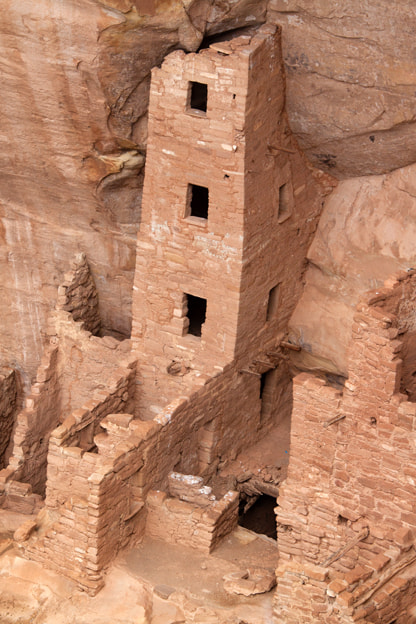 Canon EF 70-200mm F4L IS USM sample photo. Square tower house portrait photography