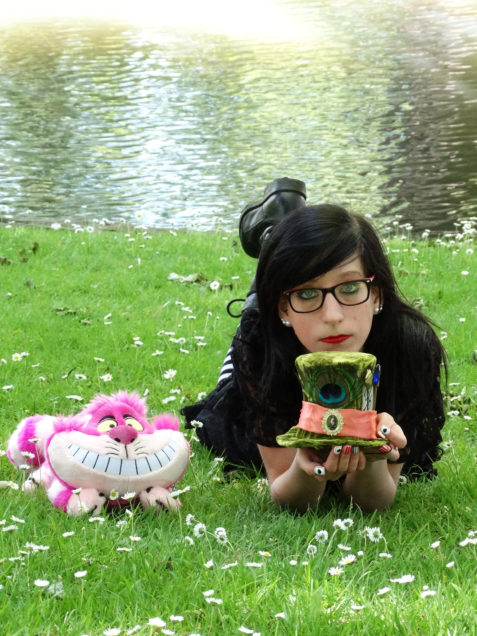 Minolta AF 28-85mm F3.5-4.5 New sample photo. Alice in wonderland photography