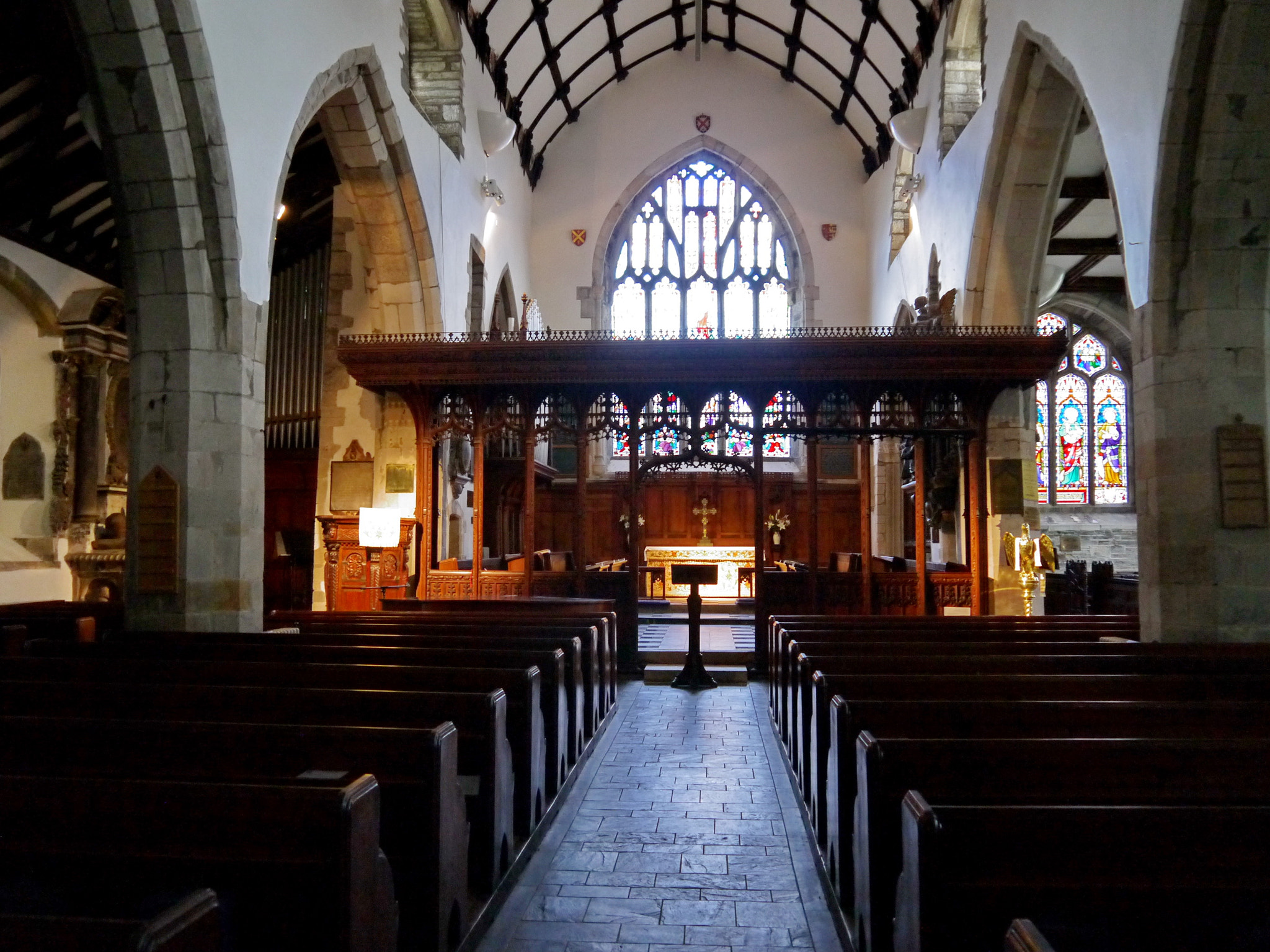 Panasonic Lumix DMC-GF3 + IO 14-42mm F3.5-5.6 sample photo. St fimbarrus church, cornwall, uk photography