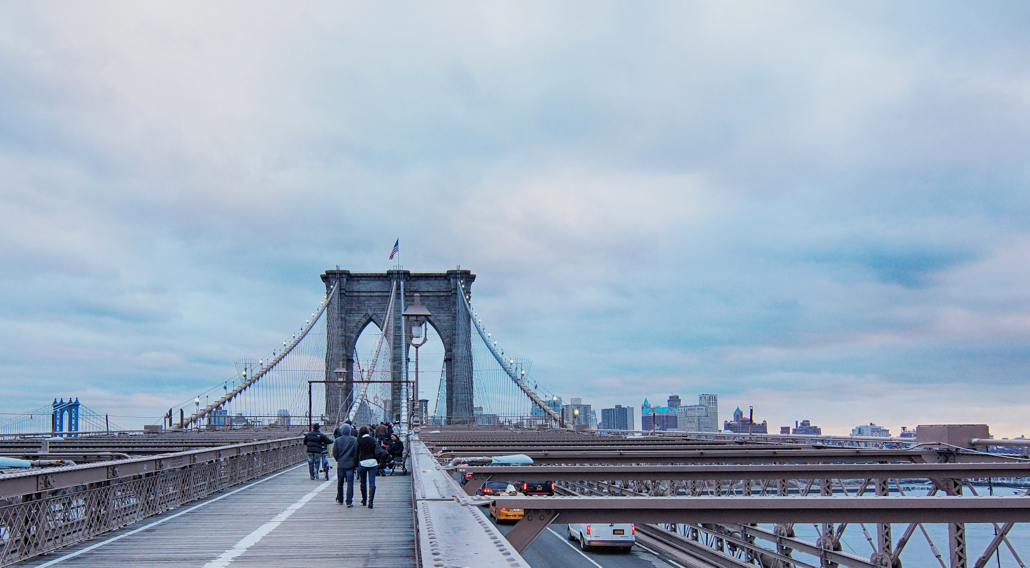 Sony SLT-A77 + 20mm F2.8 sample photo. Brooklyn bridge photography