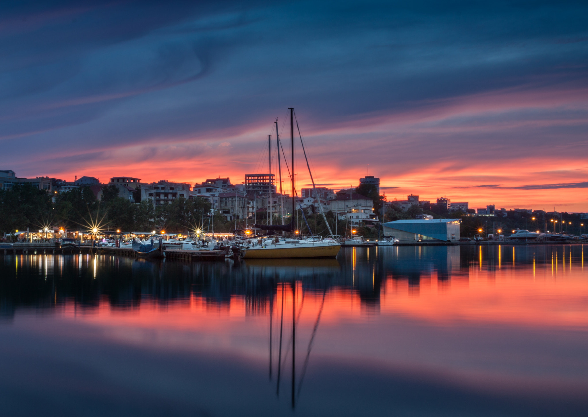 Canon EOS 50D + Canon EF 28mm F1.8 USM sample photo. Sunset in constanta, romania photography