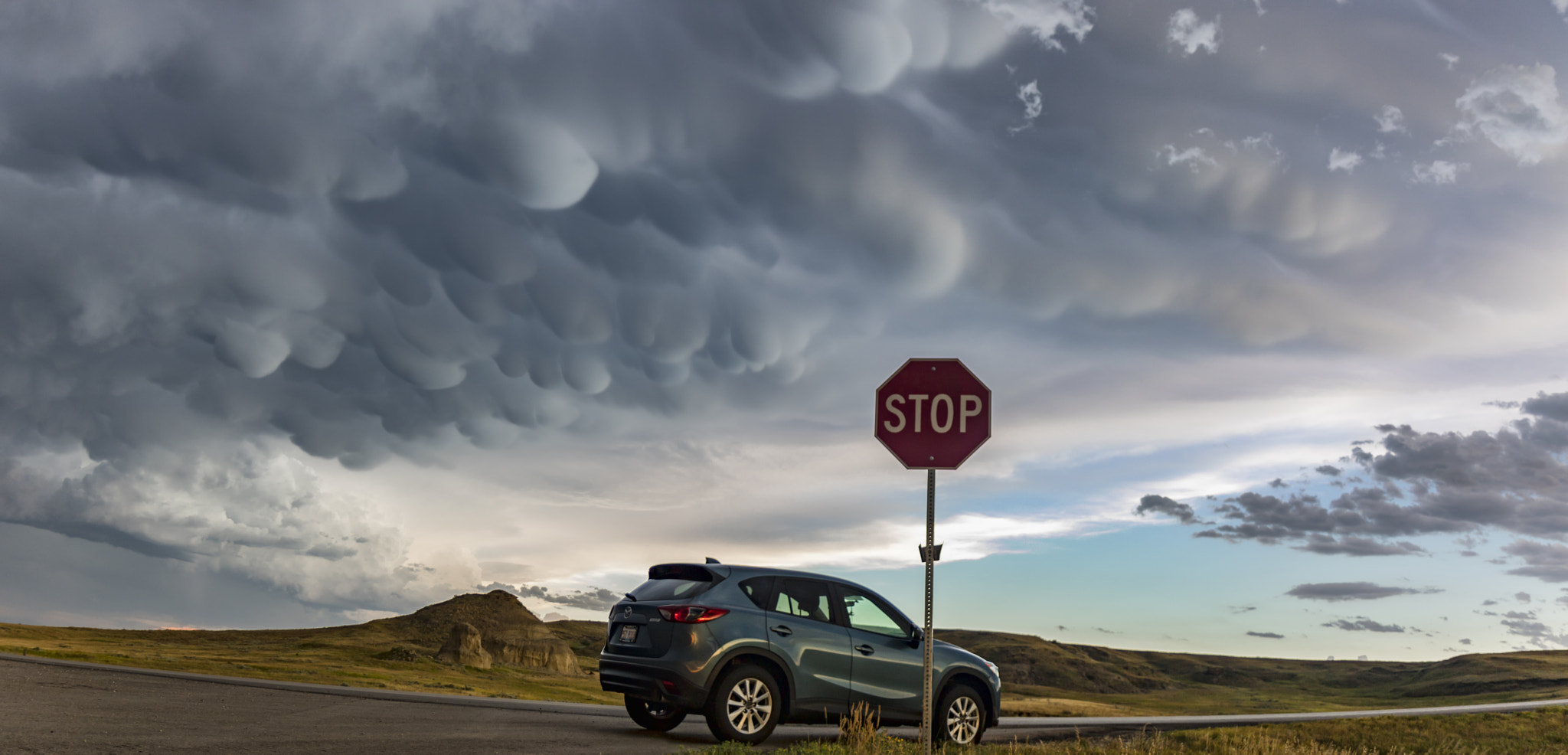 Canon EOS 750D (EOS Rebel T6i / EOS Kiss X8i) sample photo. Under the sky of high plains - panorama photography