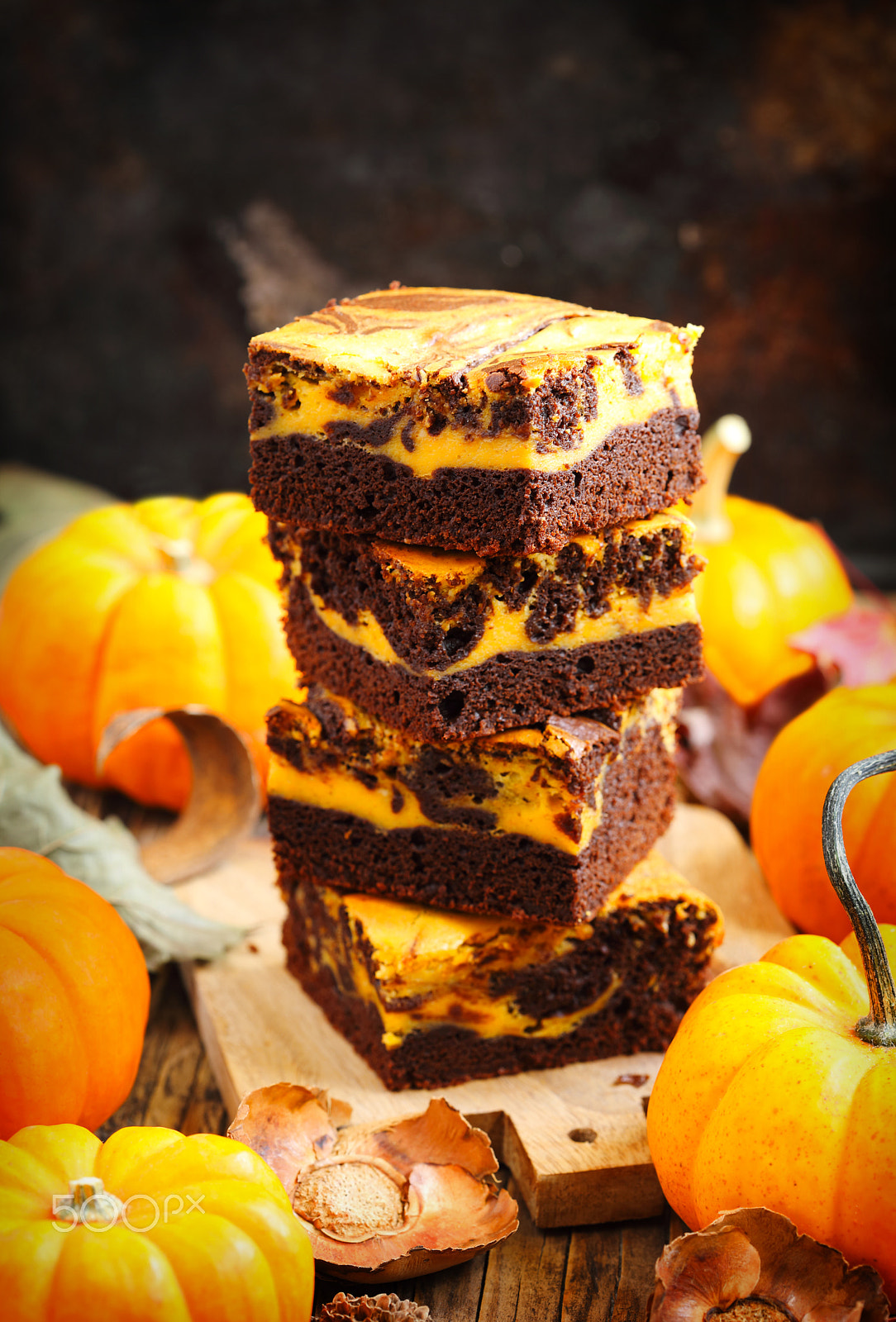 Canon EF 100mm F2.8 Macro USM sample photo. Pumpkin brownies photography