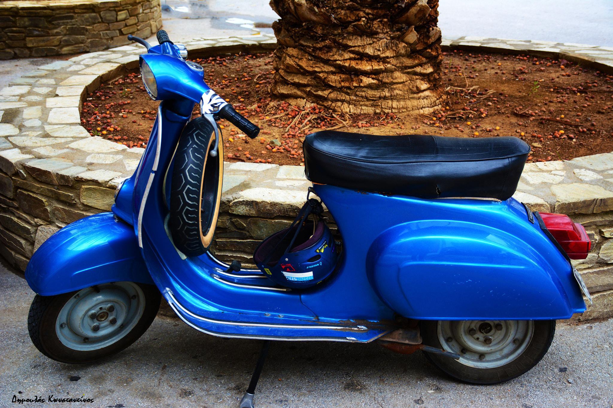 Nikon D7100 sample photo. Vintage vespa photography