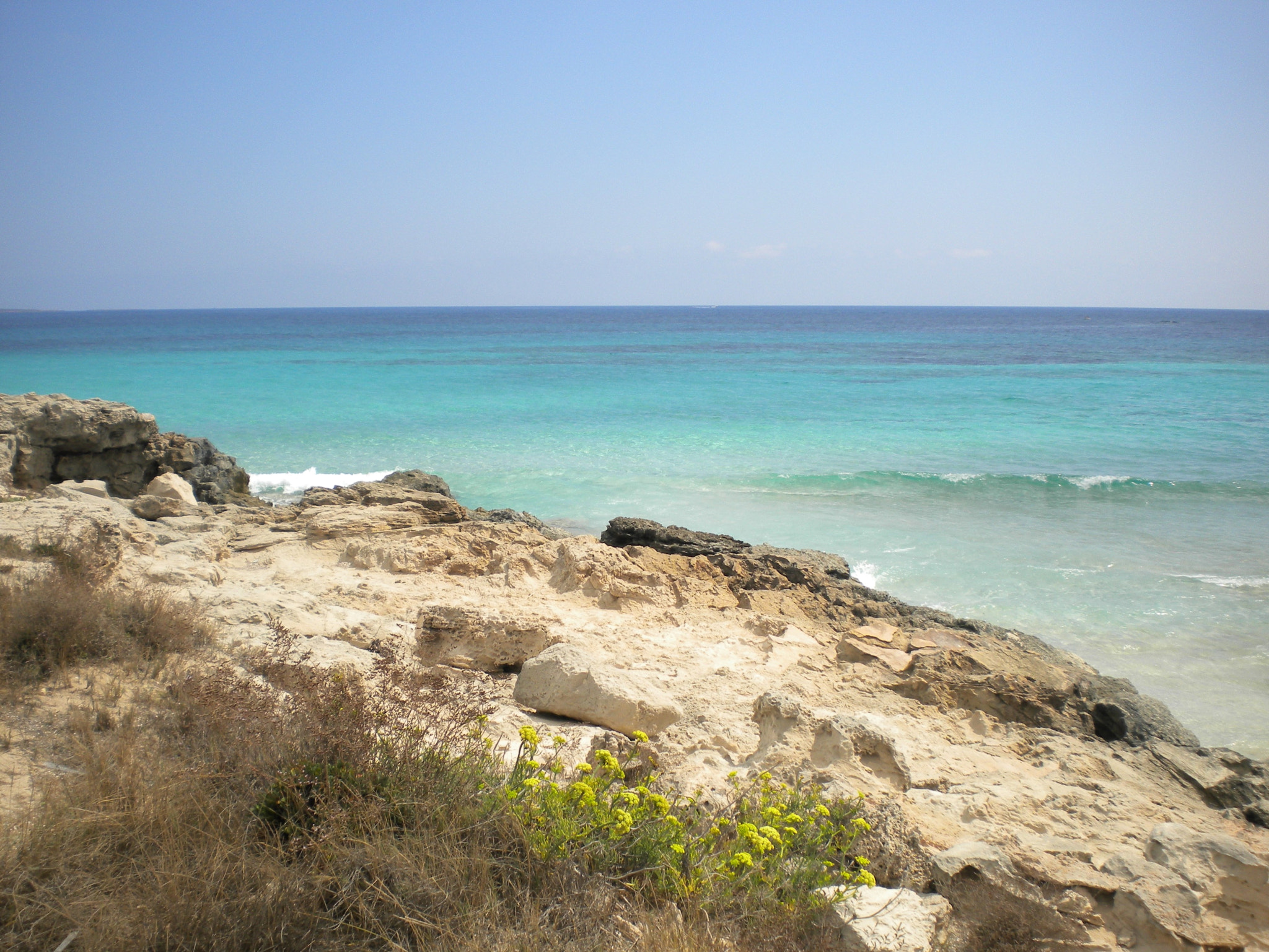 Nikon Coolpix S220 sample photo. Seashore - formentera photography