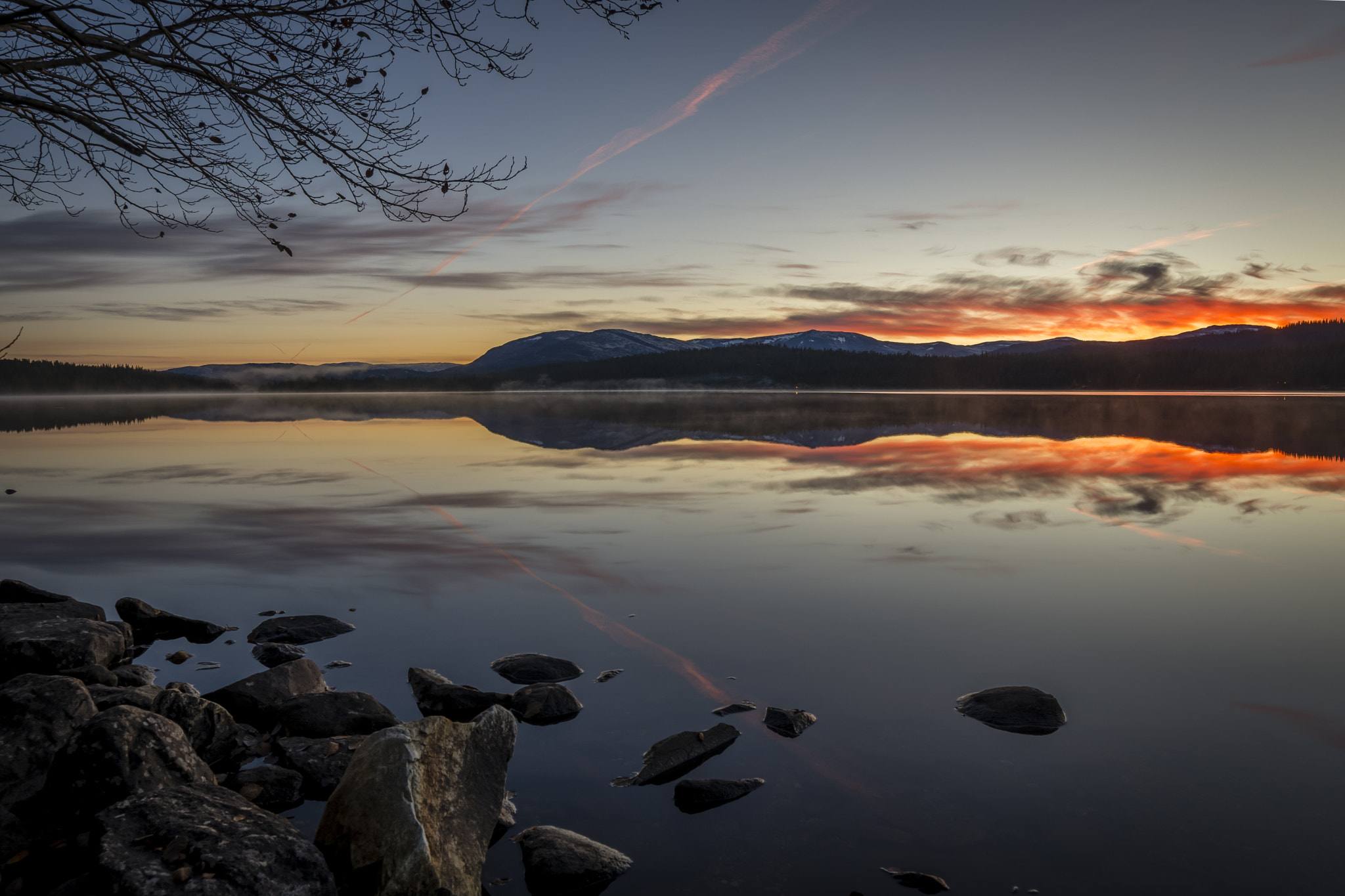 Samyang 14mm F2.8 ED AS IF UMC sample photo. Majavatnet  norway photography