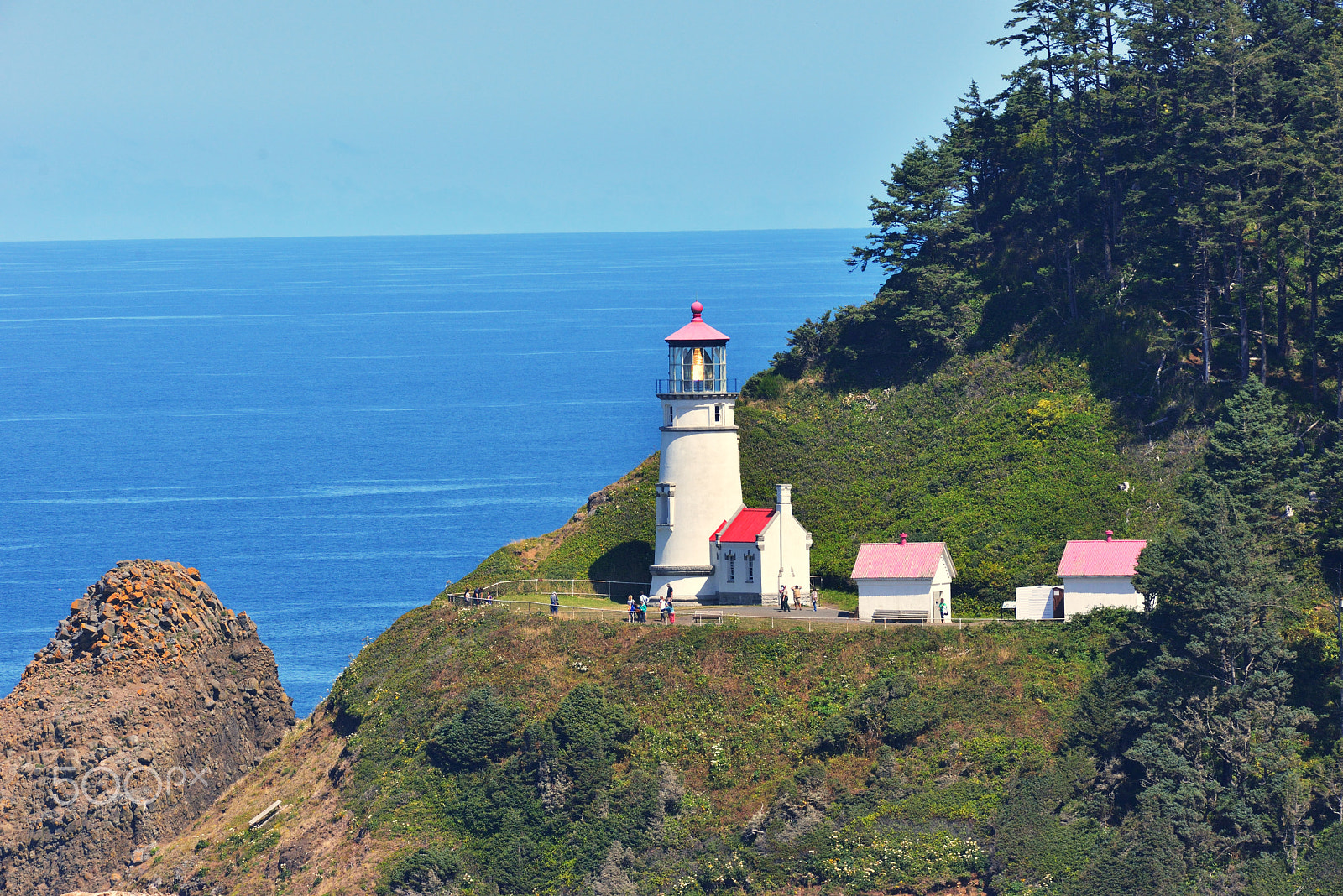 Nikon AF-S Nikkor 200-500mm F5.6E ED VR sample photo. Heceta head light house photography