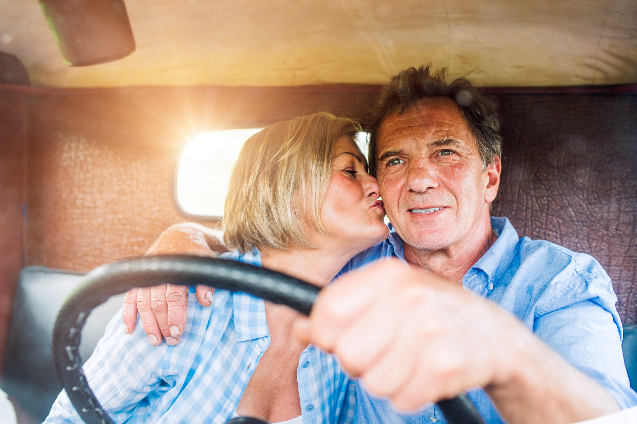 Nikon D4S + Sigma 35mm F1.4 DG HSM Art sample photo. Close up of senior couple inside a pickup truck photography