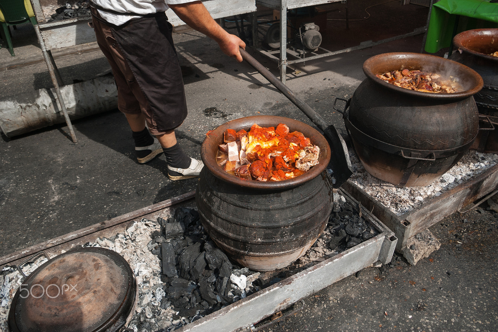 Pentax *ist DL sample photo. So cook a local serbian dish "svadbarsky kupus" photography