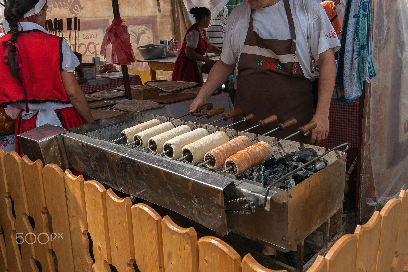 Pentax *ist DL sample photo. "czech trdelnik" in serbia. photography