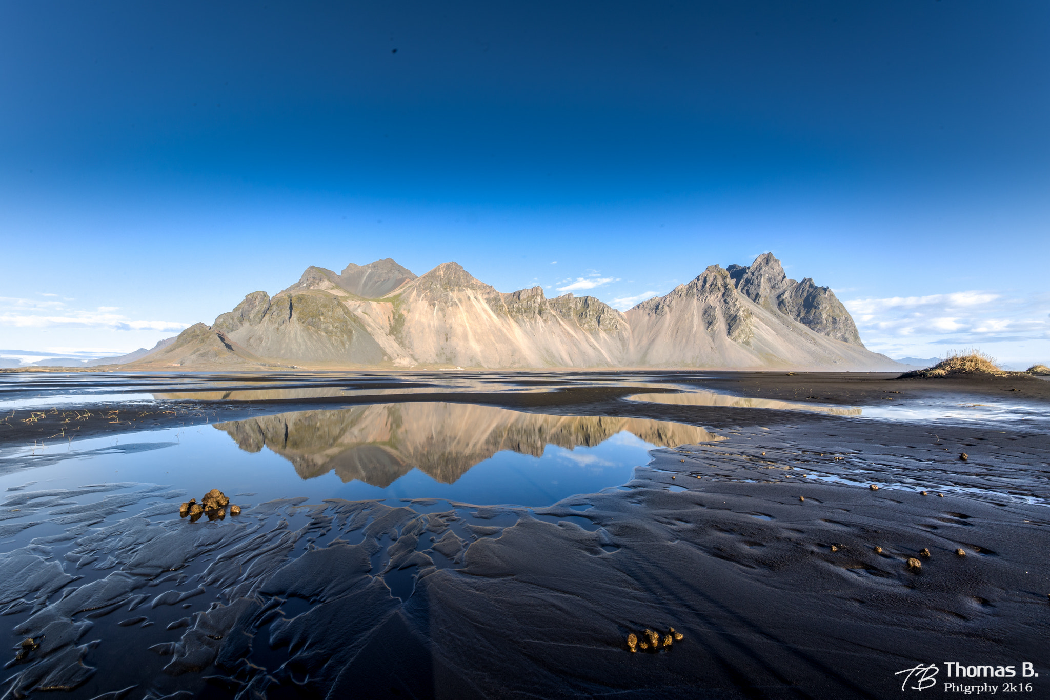 Sigma 12-24mm F4.5-5.6 II DG HSM sample photo. Stokksnes photography