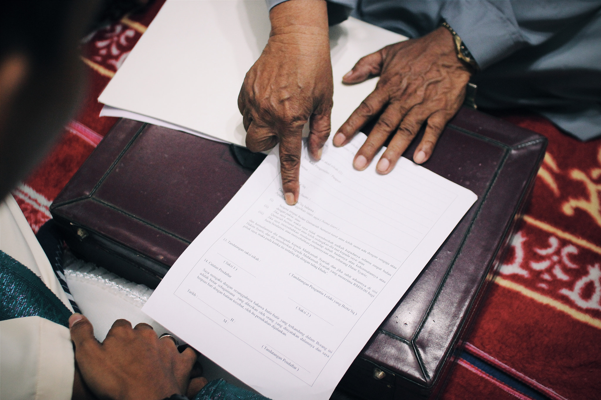 Sigma 24-35mm F2 DG HSM Art sample photo. #malaywedding #solemnization #wedding photography