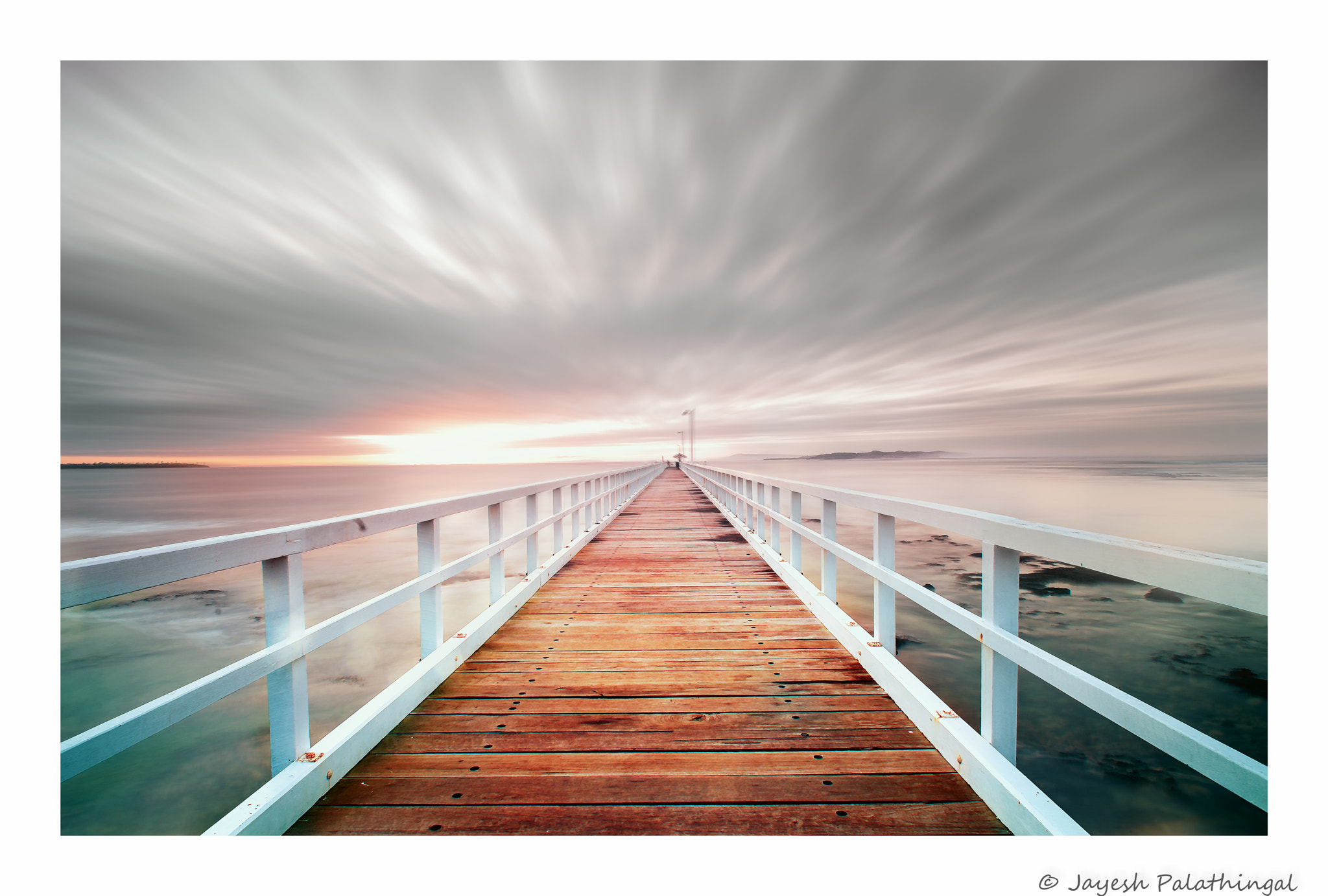 Nikon D700 + Nikon AF Nikkor 20mm F2.8D sample photo. Point lonsdale peer, victoria photography