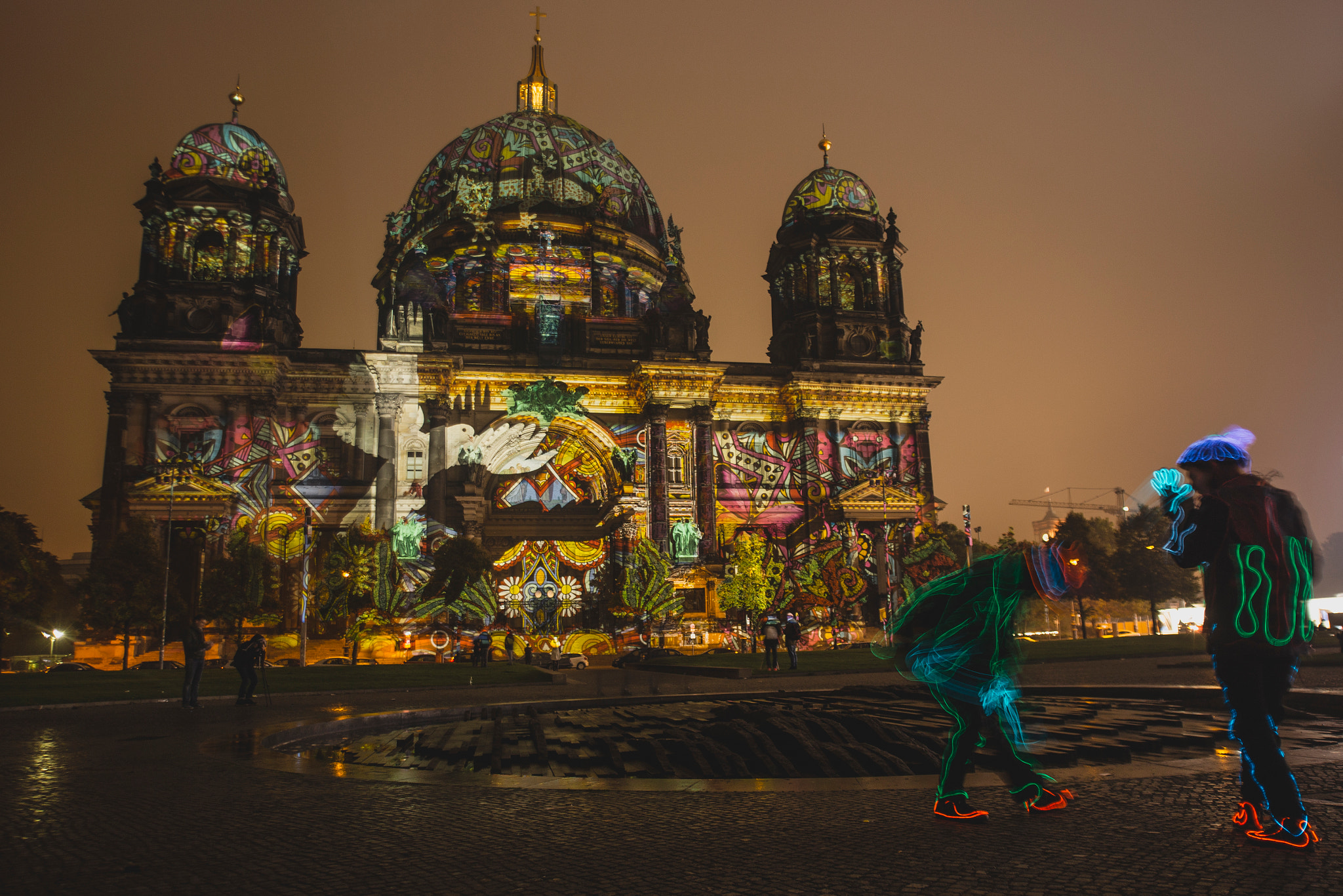 Sigma 17-35mm f/2.8-4 EX DG Aspherical HSM sample photo. Berlin dome photography