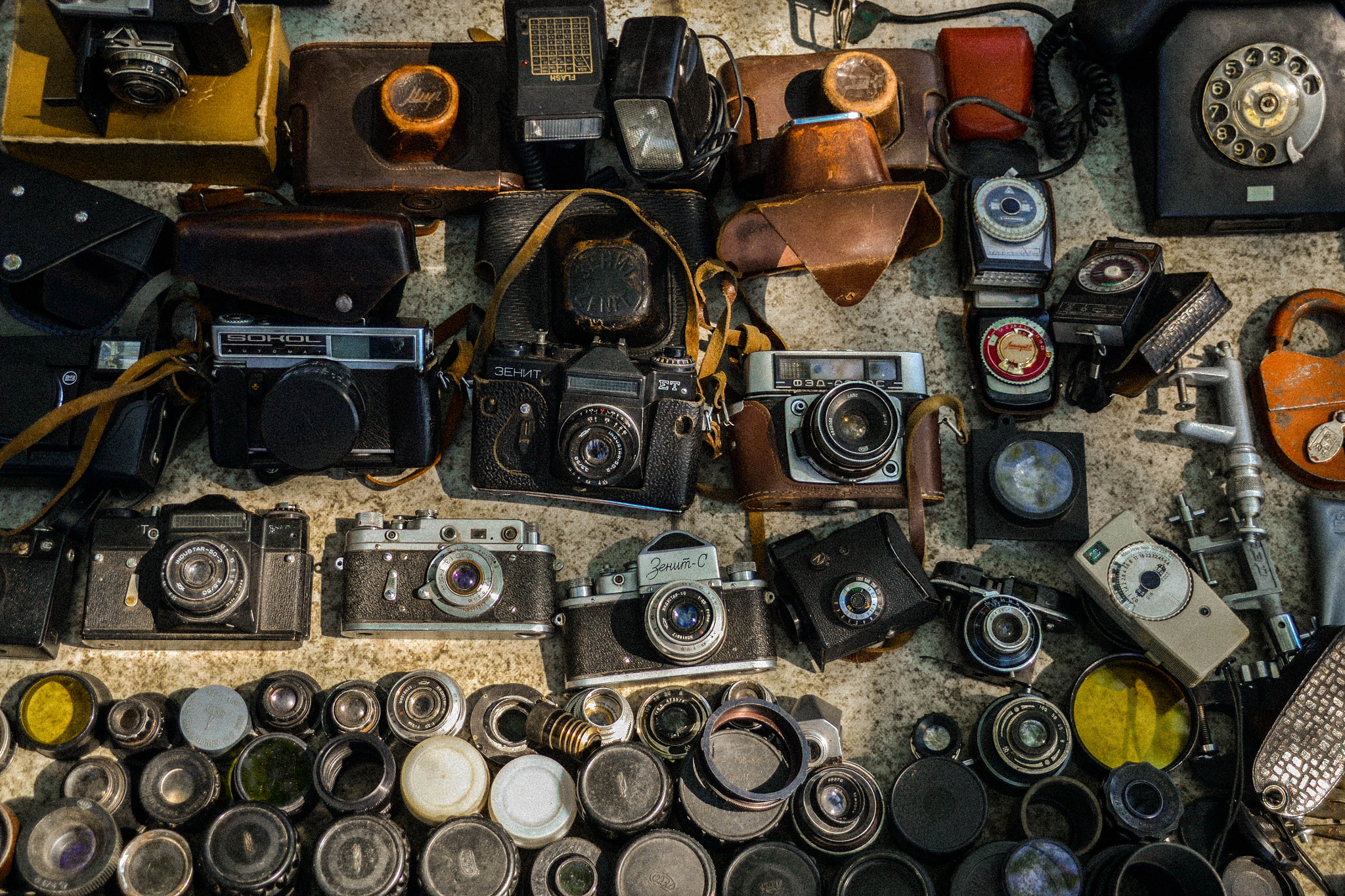 Sigma 28-300mm F3.5-6.3 DG Macro sample photo. Flea market in tbilisi photography