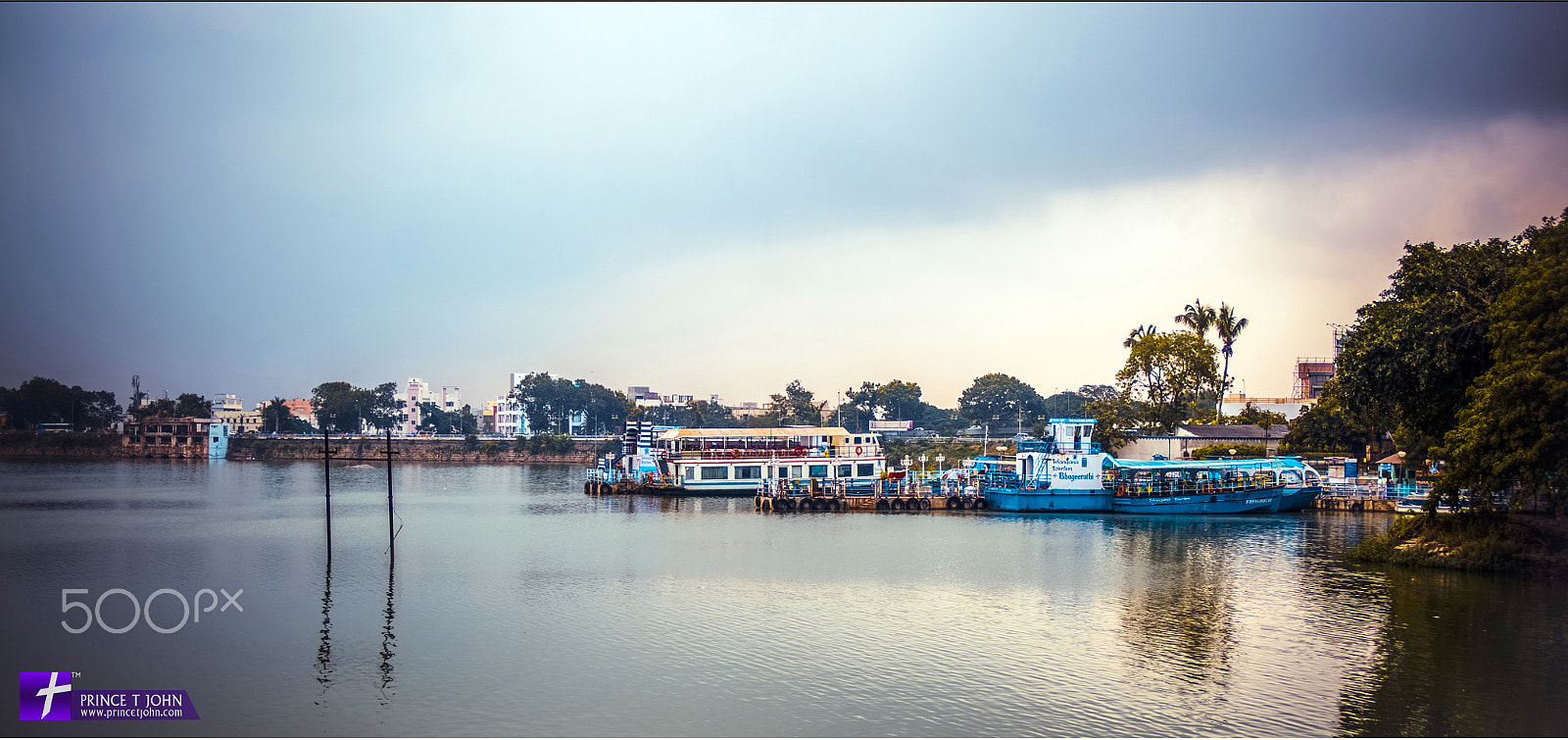 Sony a7S + Minolta AF 28-70mm F2.8 G sample photo. Boating in hussain sagar lake - india photography