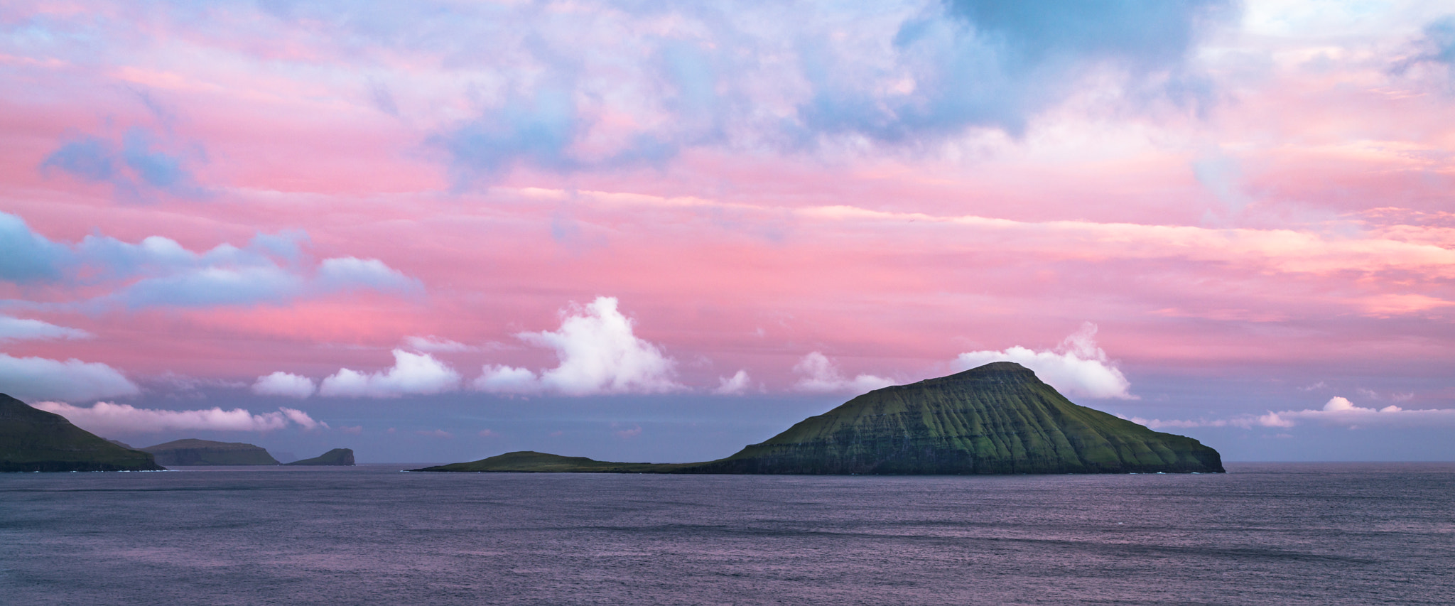 Nikon D800 + Nikon AF-S Nikkor 35mm F1.4G sample photo. Koltur island photography